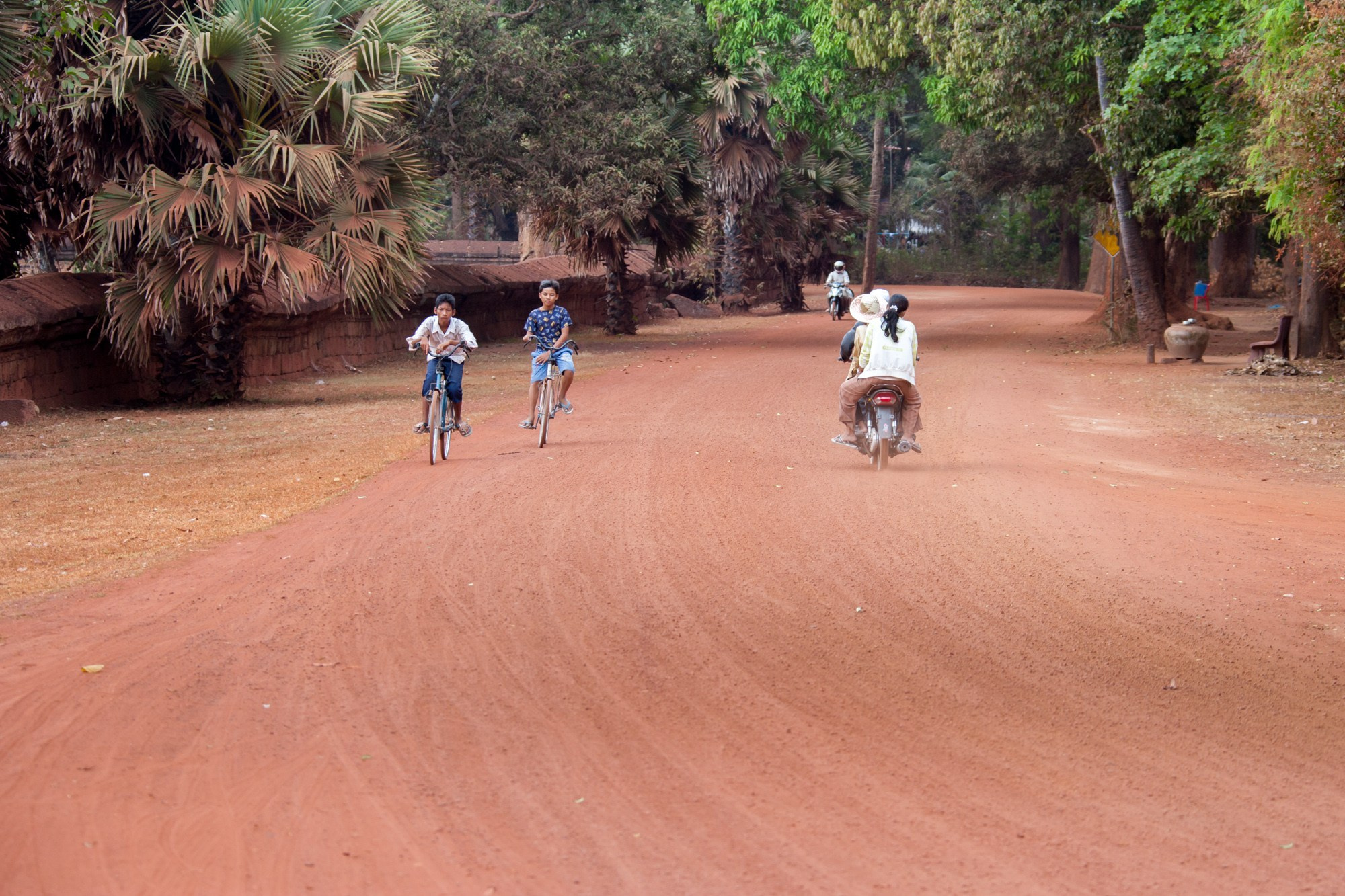 Фотосъёмки в Камбодже. Фотограф Алексей Скоробогатько
