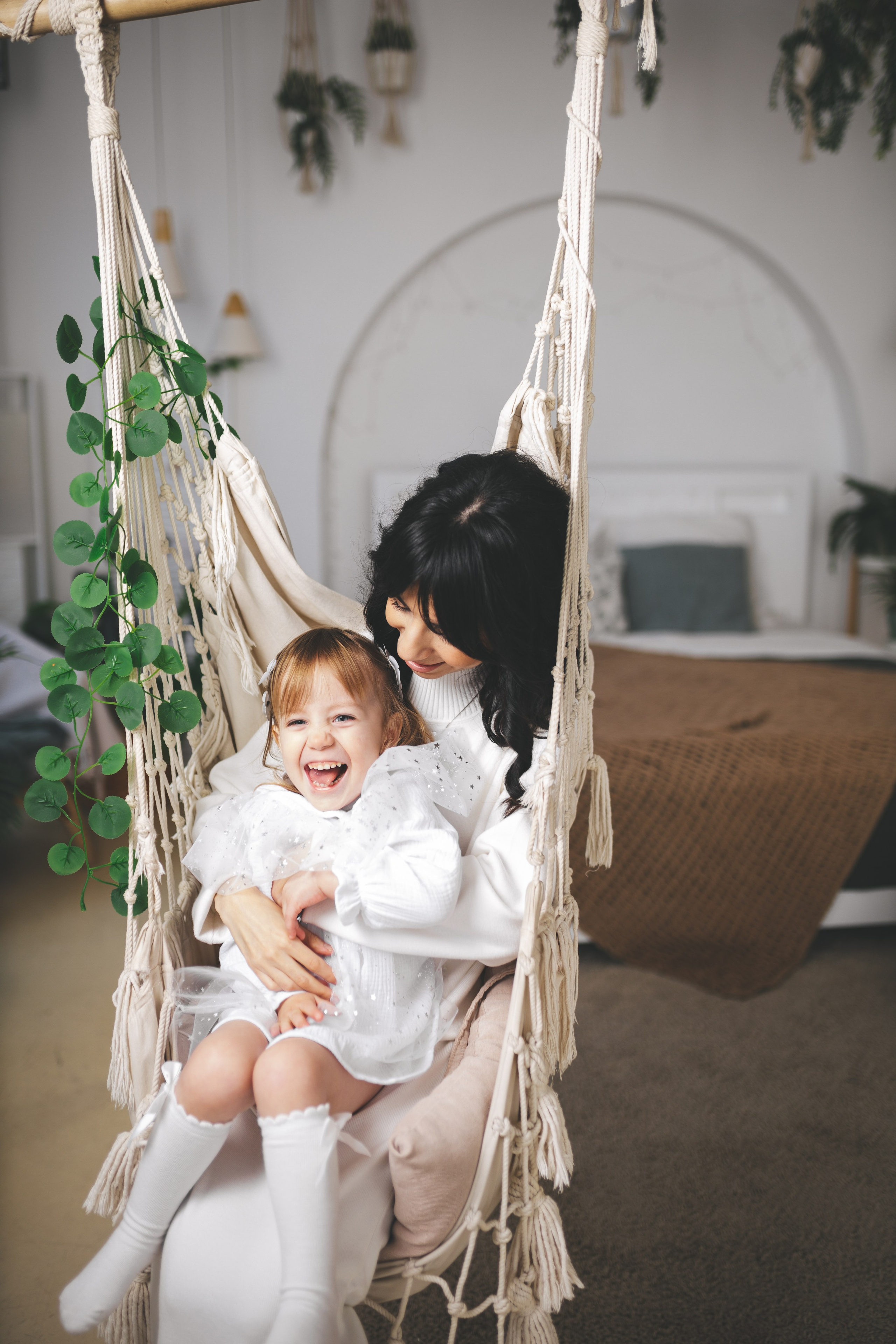 Маша, сколько тебе уже? Вот столько (3 года, показывая на пальцах)). Свадебный и женский фотограф в Санкт-Петербурге Муртеева Екатерина