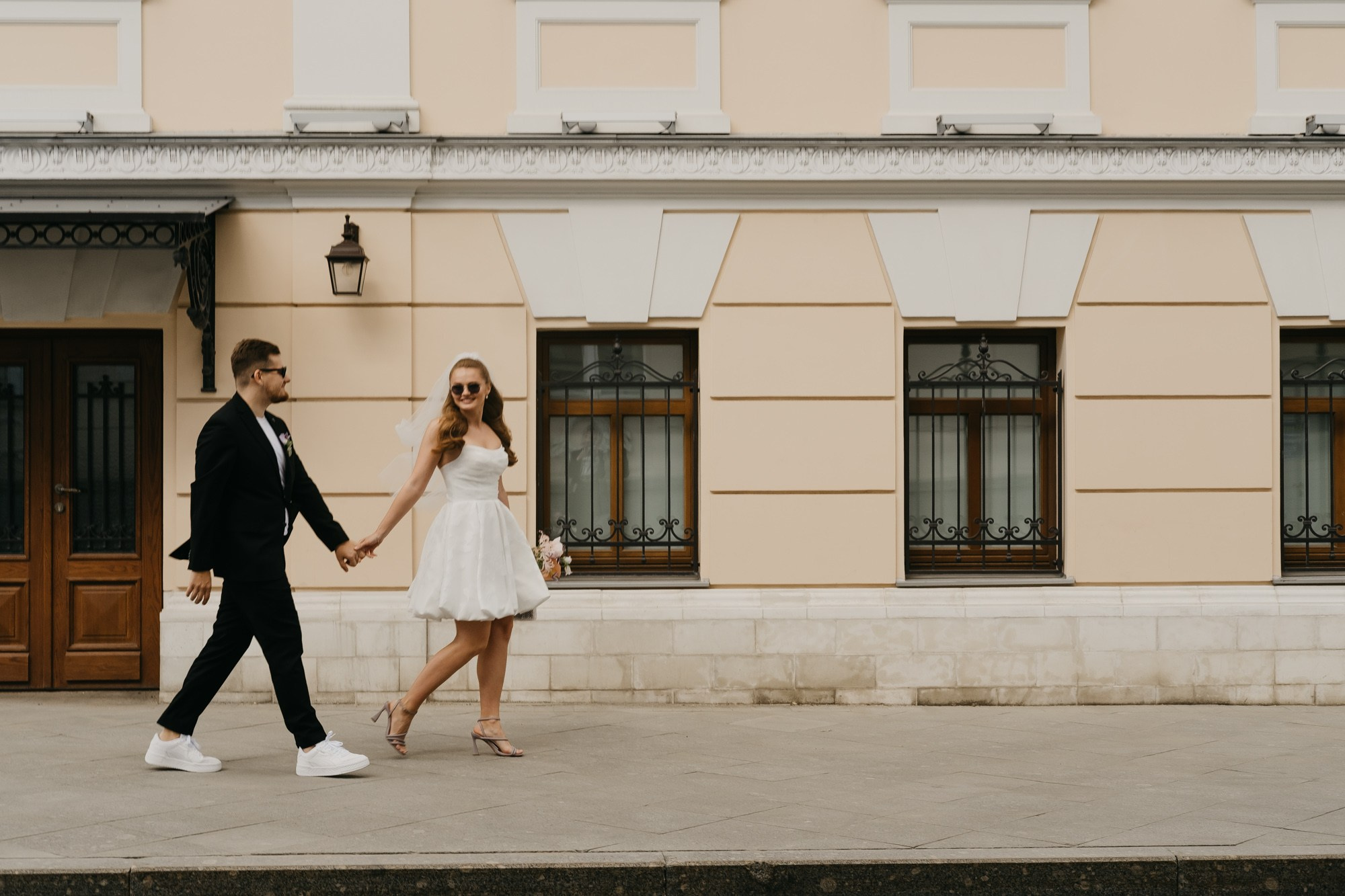 «ты красивый» — «нет, ты!». Свадебный фотограф Александра Тюлякова