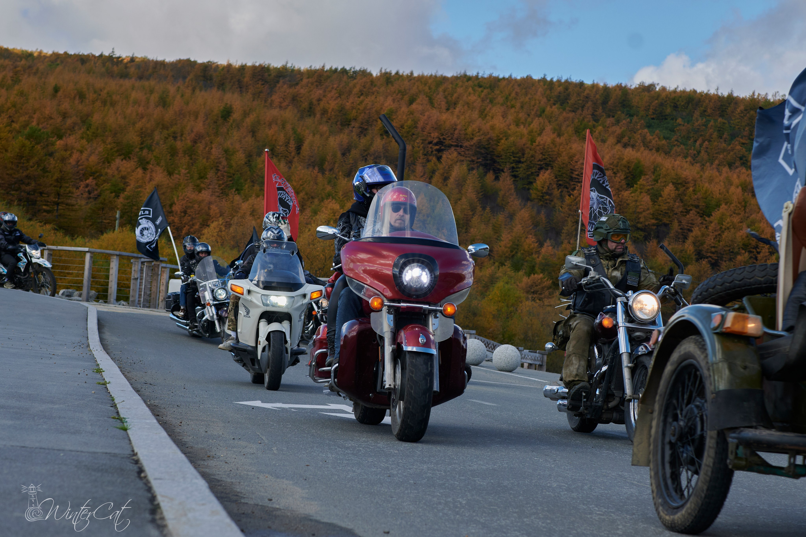 Закрытие мотосезона 2025 Полярные Совы. Портретный и репортажный фотограф в Магадане Андрей Нефедов WinterCatPhoto