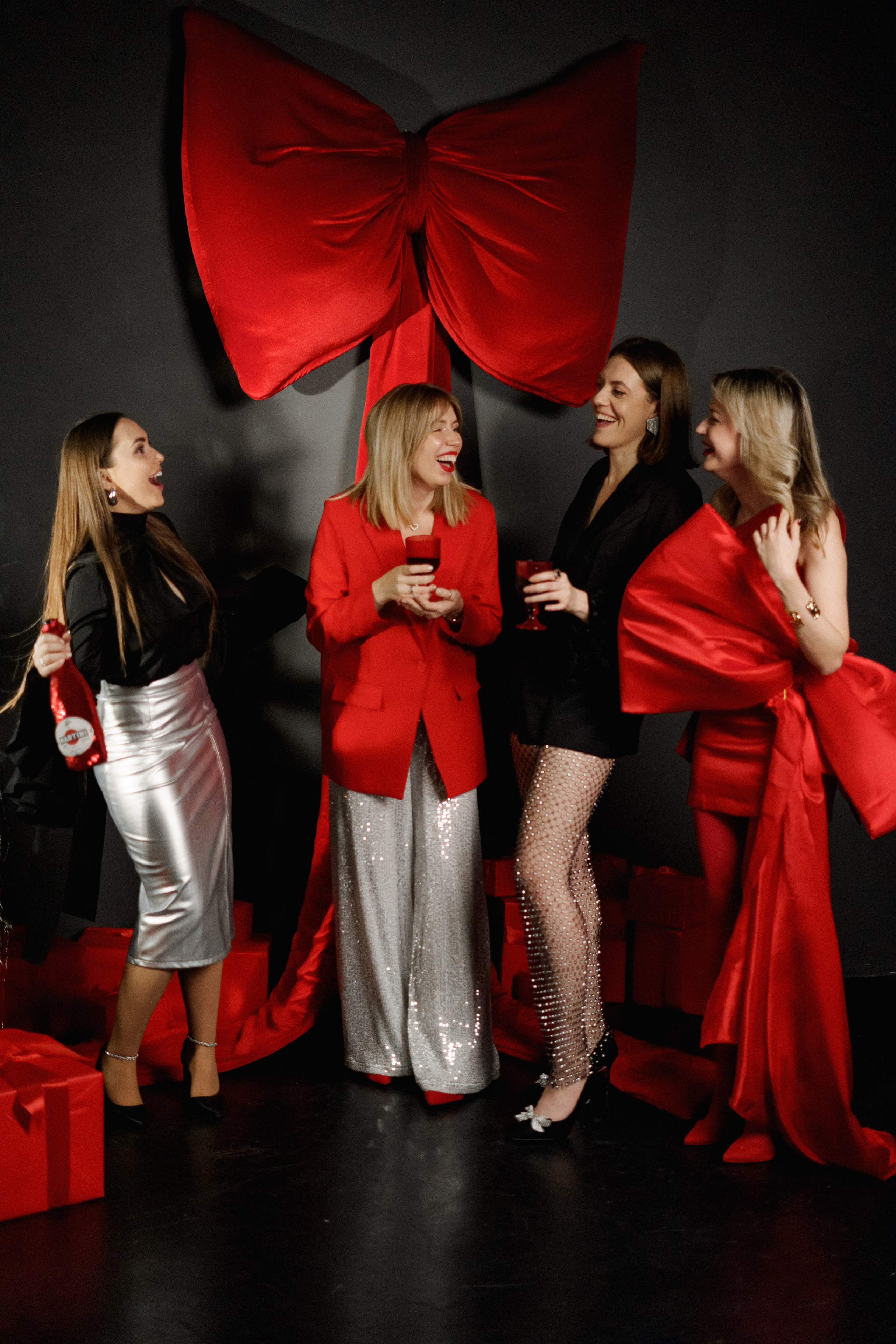 Аня маша даша маша. Фотограф Валерия Крахмалева