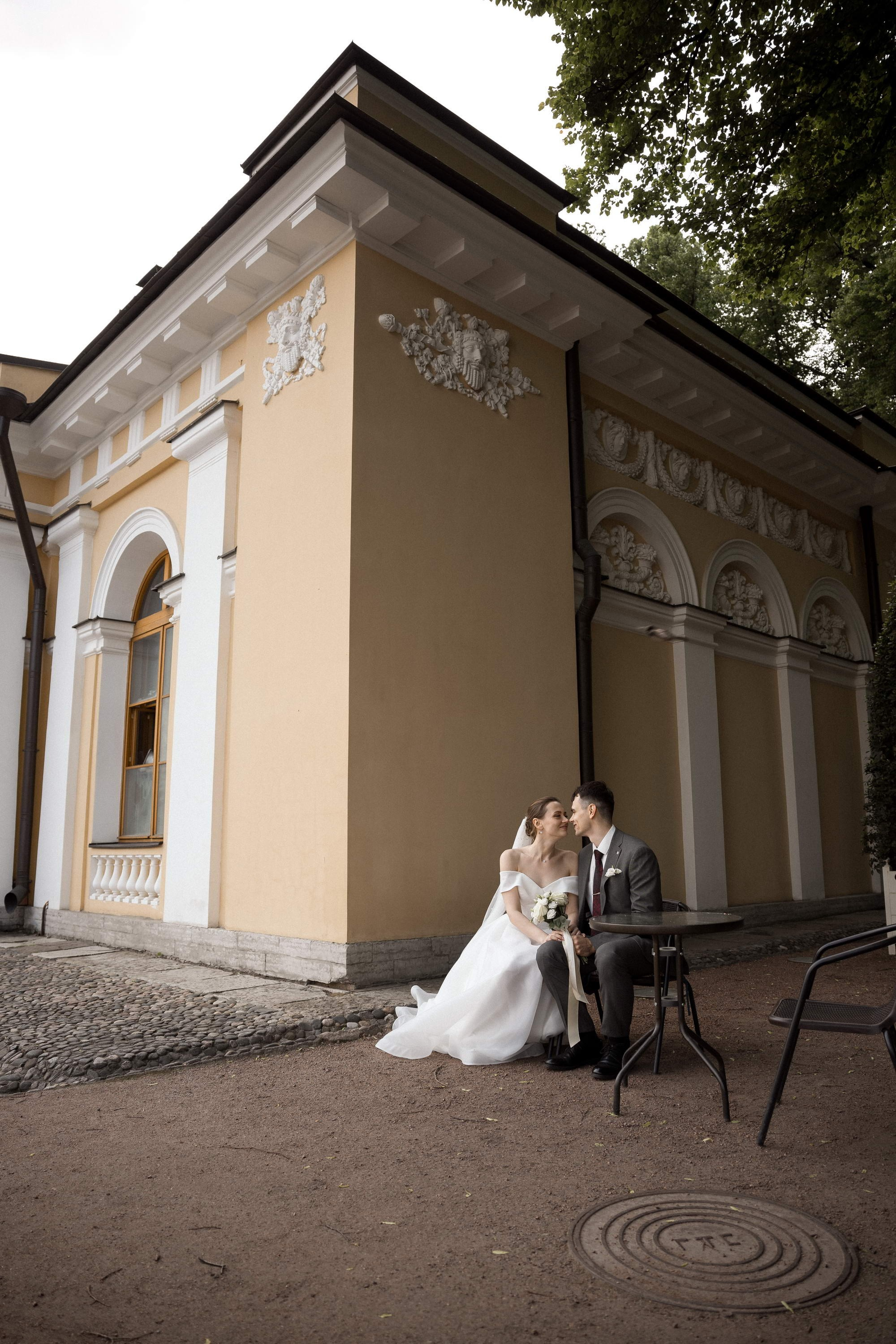 Искренняя любовь. Свадебный фотограф Игорь Брундасов 8PHOTO на свадьбу венчание загс СПб