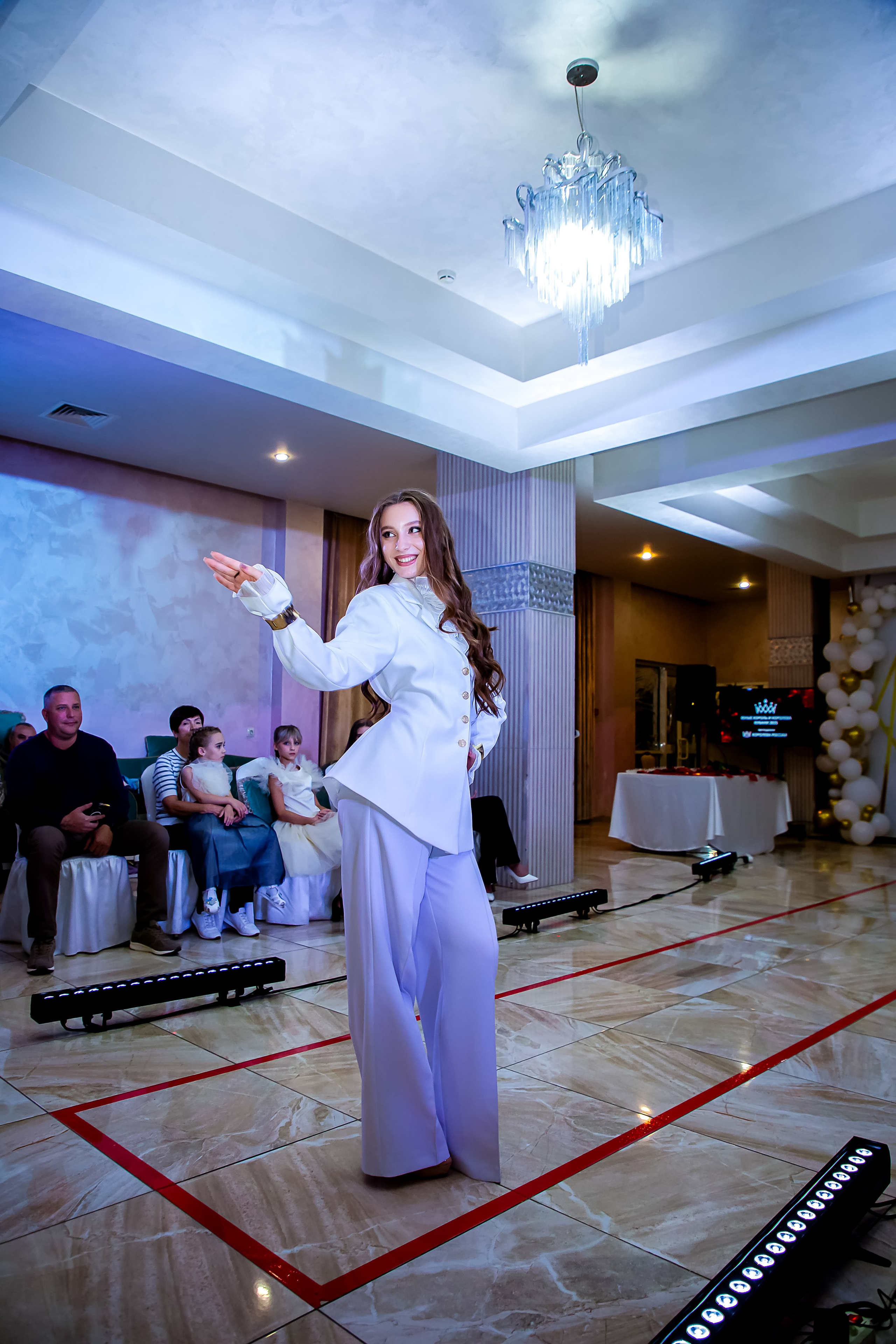 ЮНЫЕ КОРОЛЬ И КОРОЛЕВА 👑. Https://malovafoto.ru