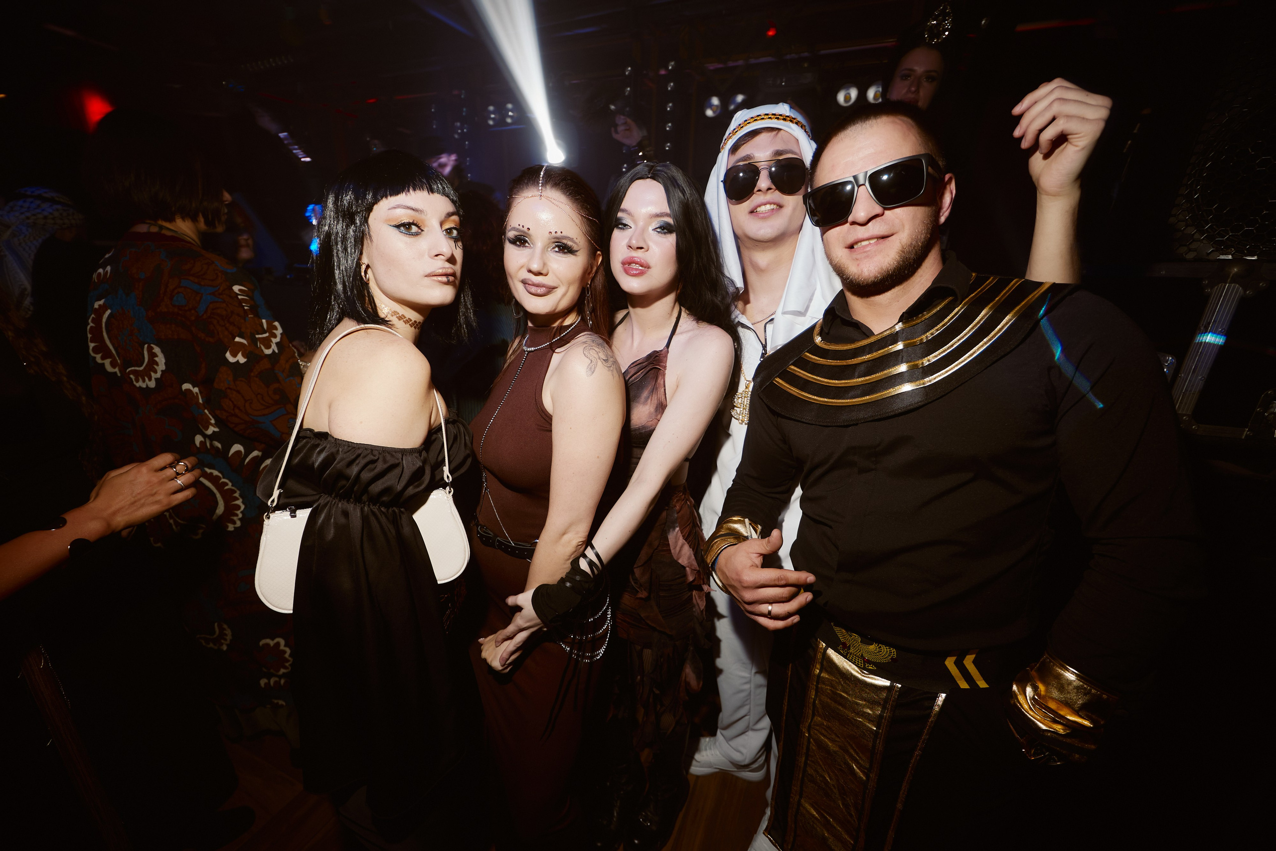 ILLEGAL FRIENDS MIRAGE. ФОТОГРАФ НА МЕРОПРИЯТИЕ ОТ СОЛЬ МЕДИА PRODUCTION