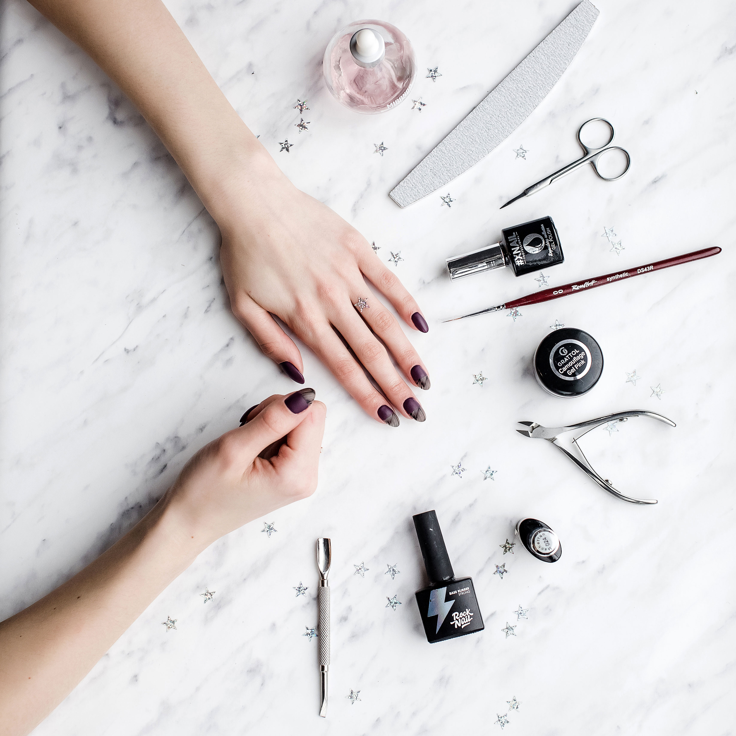 Мастер маникюра @jeneva.vrn. Портретный и свадебный фотограф в Воронеже Елена Михайлова