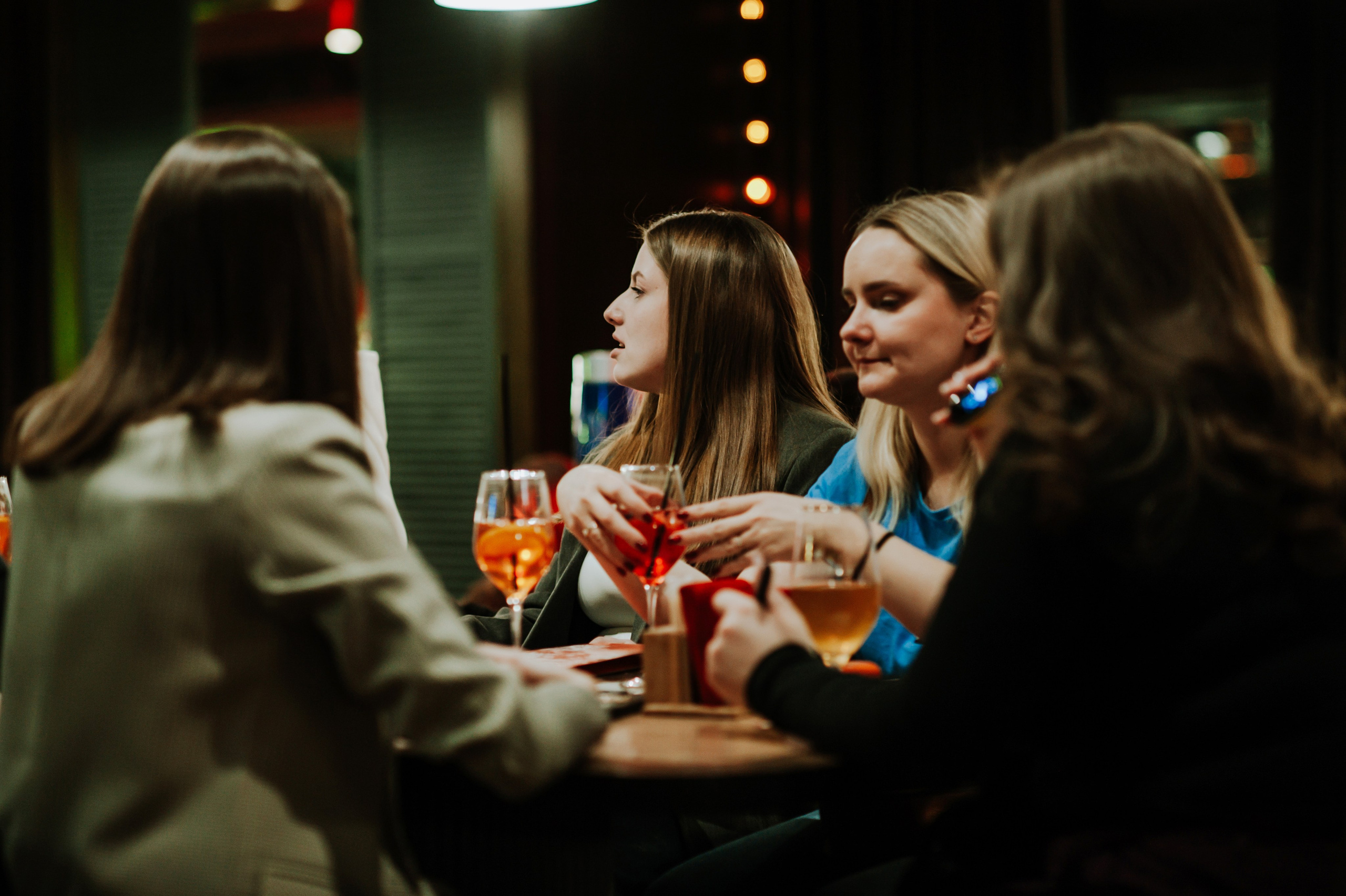 Музыкальное лото в баре Groodki. Портретный и лайфстайл фотограф в Санкт-Петербурге