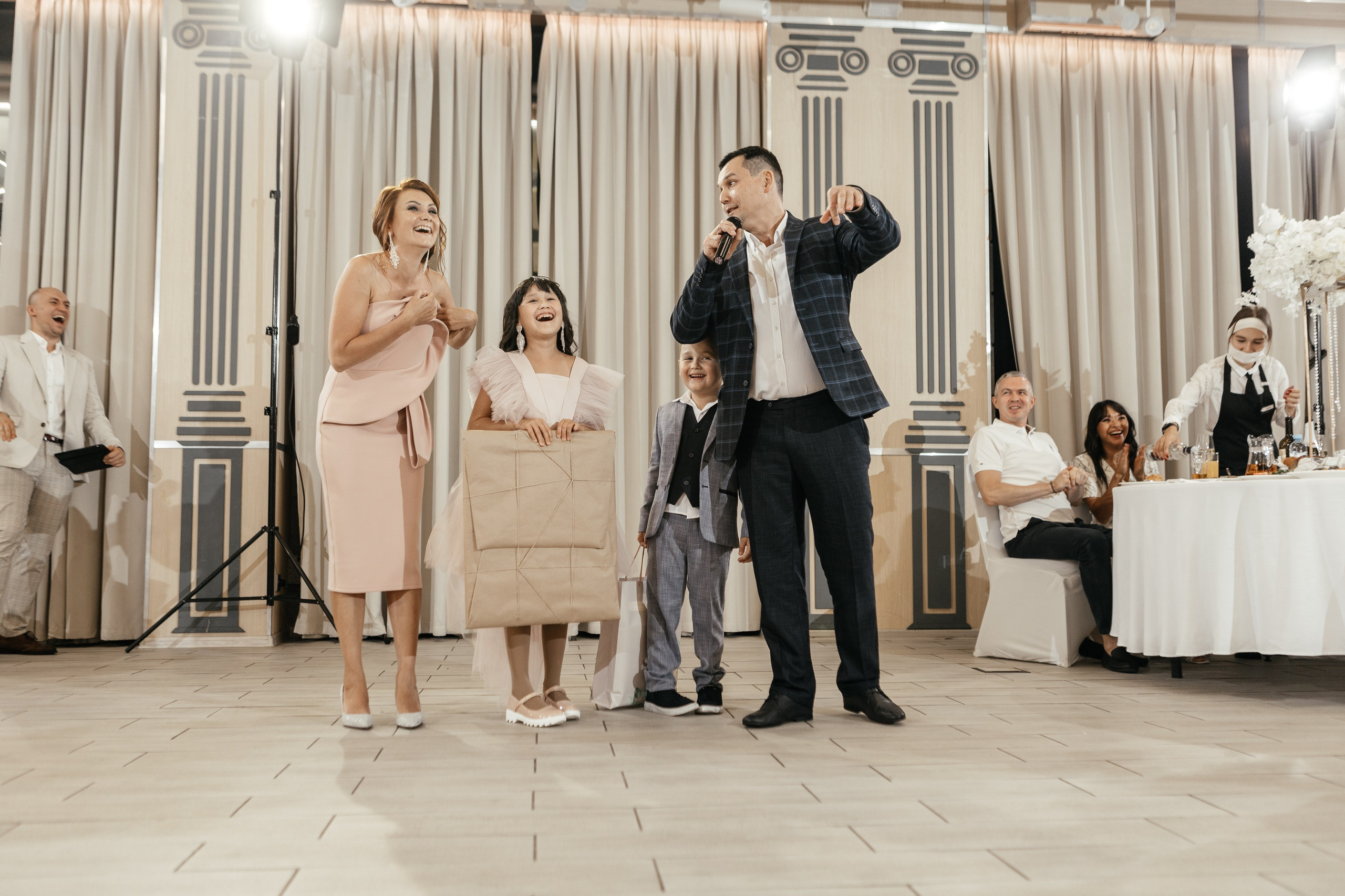 Свадебный фотограф Уфа — Руслан ГабдлисламовЖивые эмоции, красивые кадры, воспоминания на всю жизнь.Работаю по всей Республике Башкортоста. Свадебный фотограф Уфа Руслан Габдлисламов