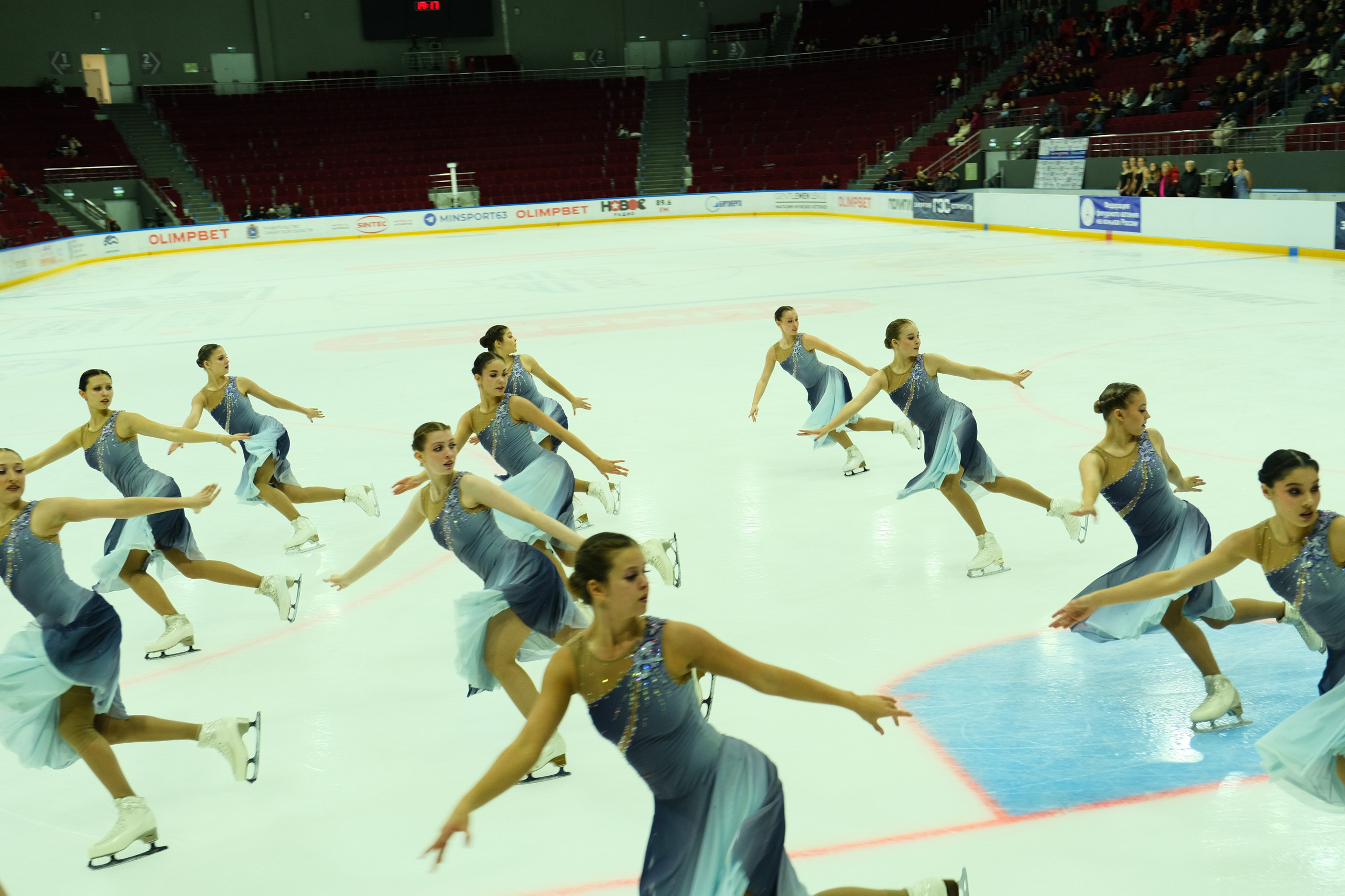«Самарочка» этап кубка России по синхронному фигурному катанию. Александр Носов. Портретный и репортажный фотограф в Самаре