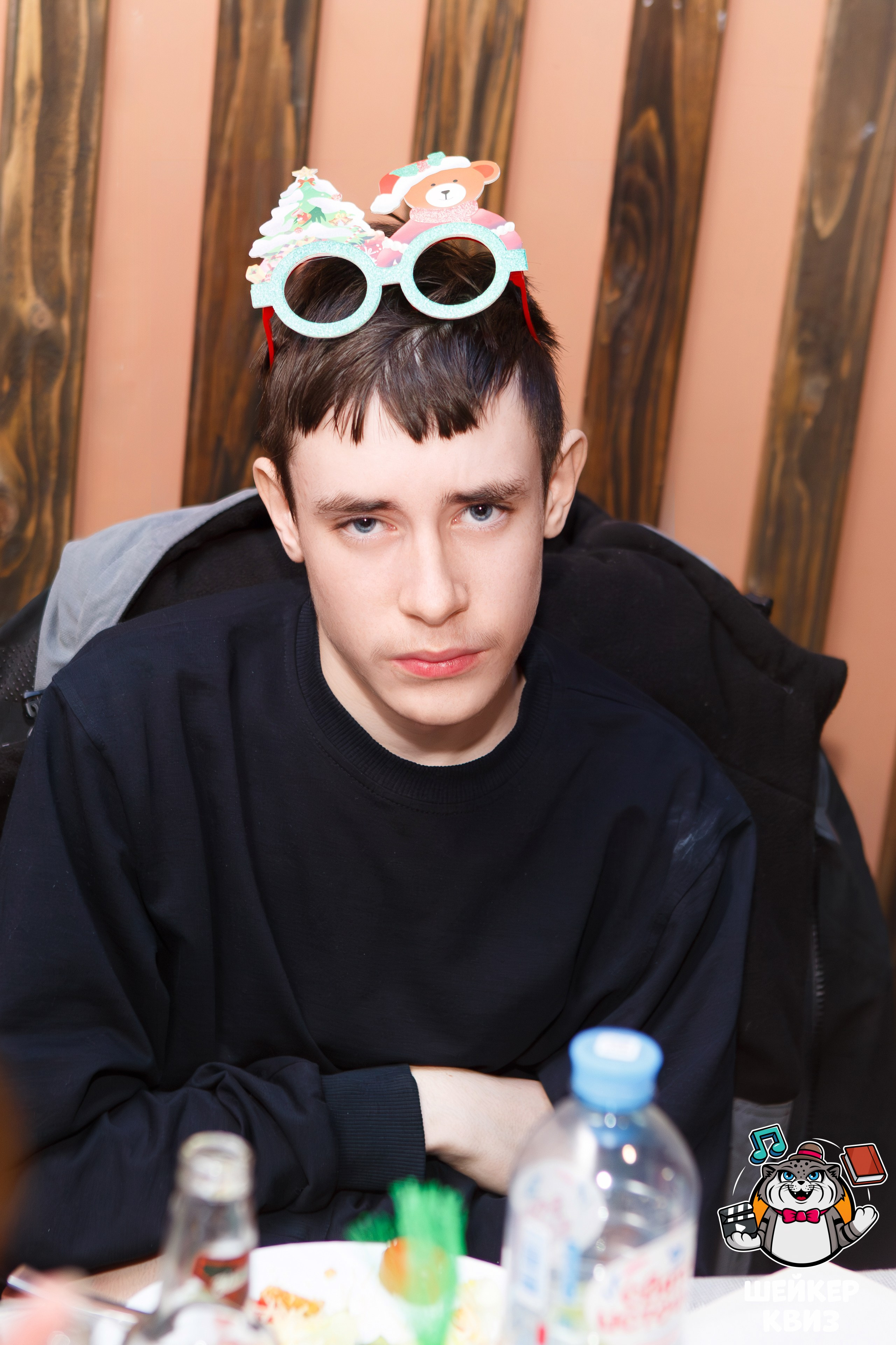 Новогодняя атмосфера квиза в Мценске от репортажного фотографа Николая Богатырева - bogatyrevphoto.ru 