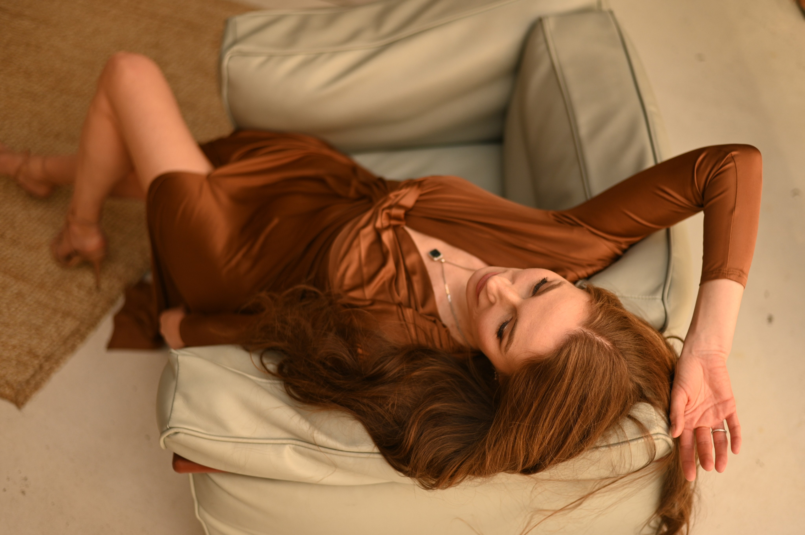 Женский портрет в студии. Семейный и детский фотограф в Москве Анна Оськина