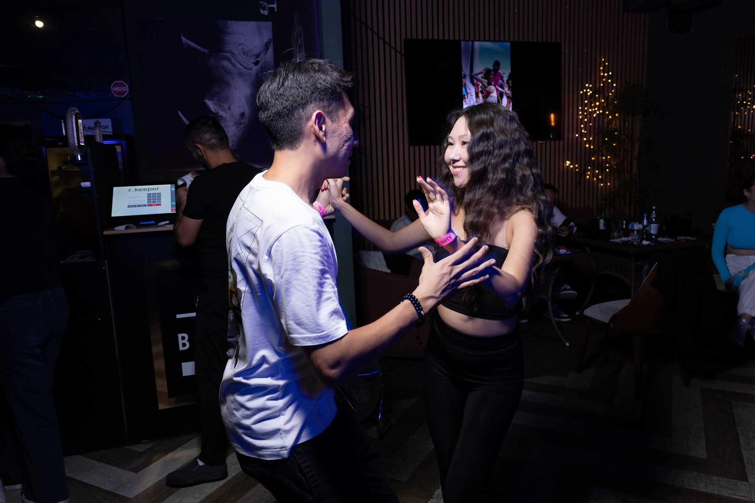 Bachata party by One Flick. Репортажный фотограф в Алматы Каюпов Сержан