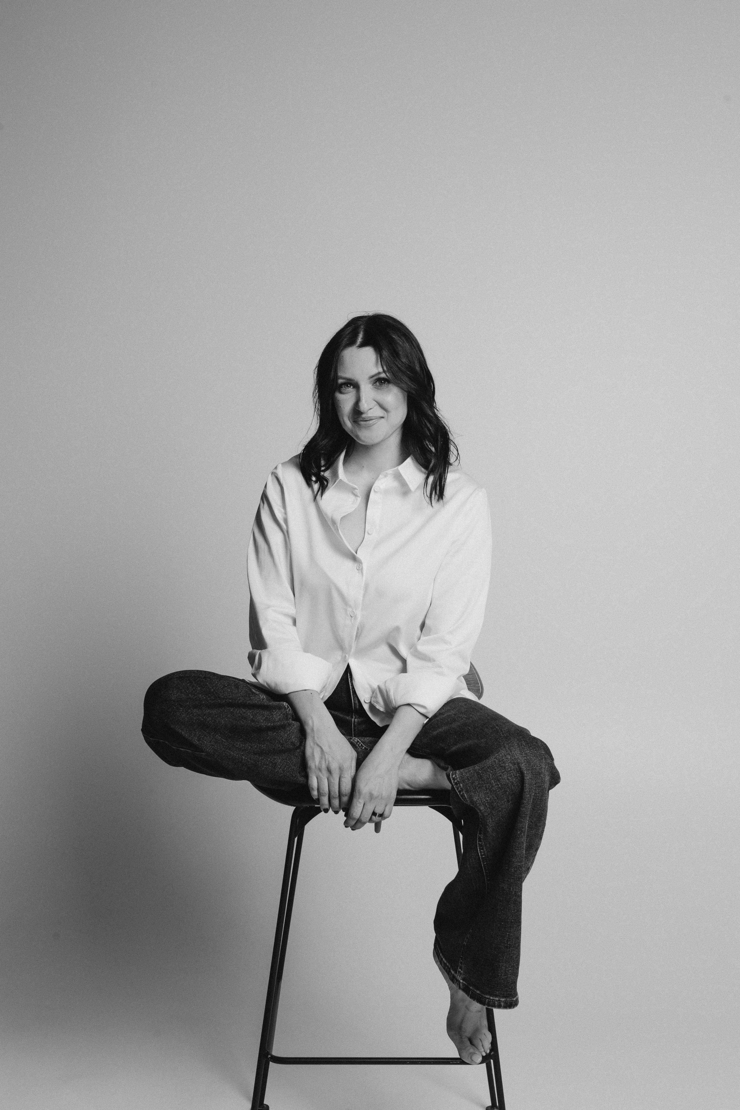 Анна ч/б. Главная