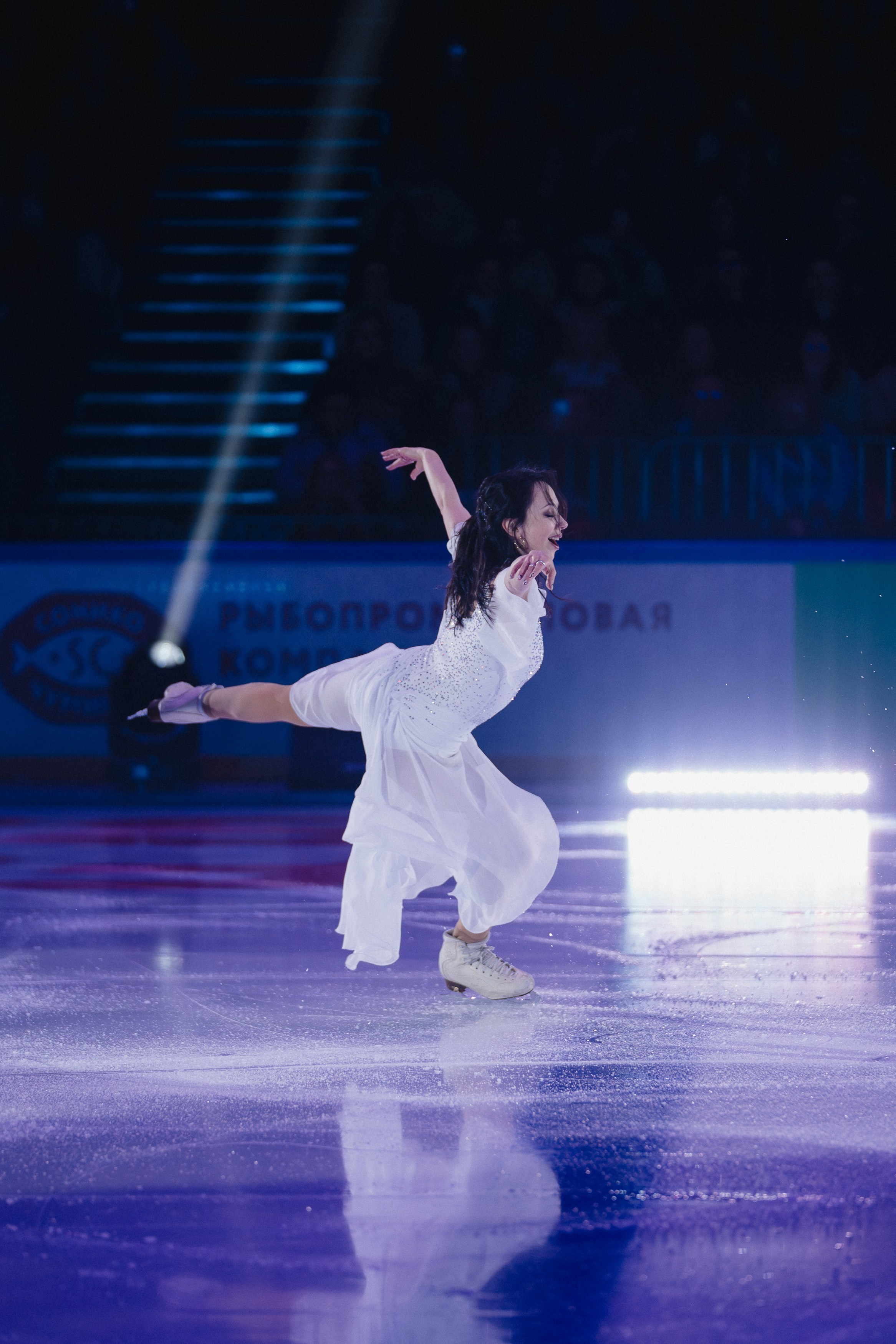 Шоу Этери Тутберидзе в Новосибирске. Воробьева Ксения — Спортивный и танцевальный фотограф Новосибирск