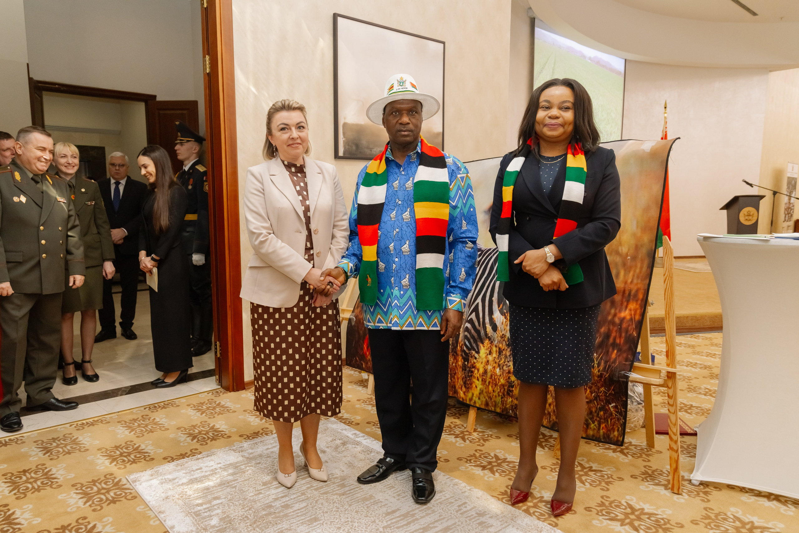 Фотосъемка делегации Посольства Зимбабве в Минске. Свадебный фотограф в Минске/Беларуси Сергей Спиридонов