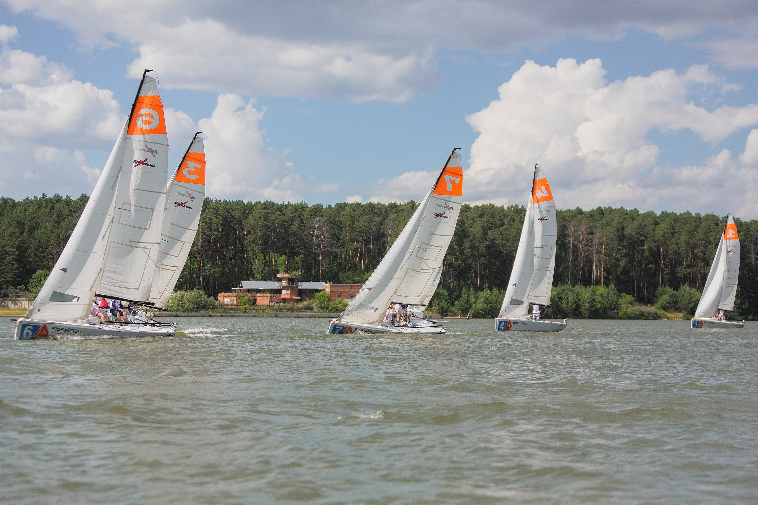 ЯХТИНГ. Roman Photo