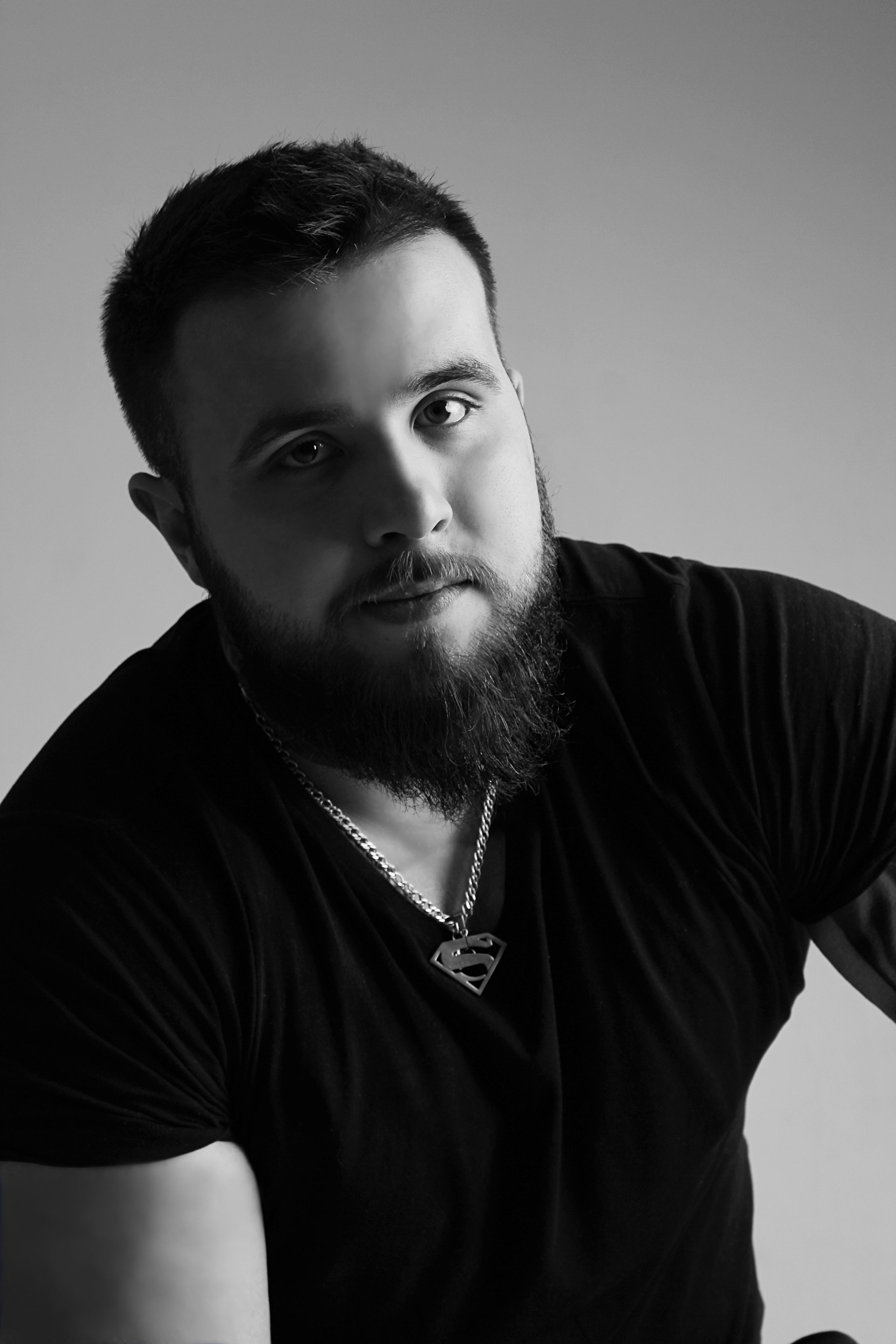 Мужская фотосессия в студии. Булат. Свадебный и репортажный фотограф в Уфе| Осетрова Ольга