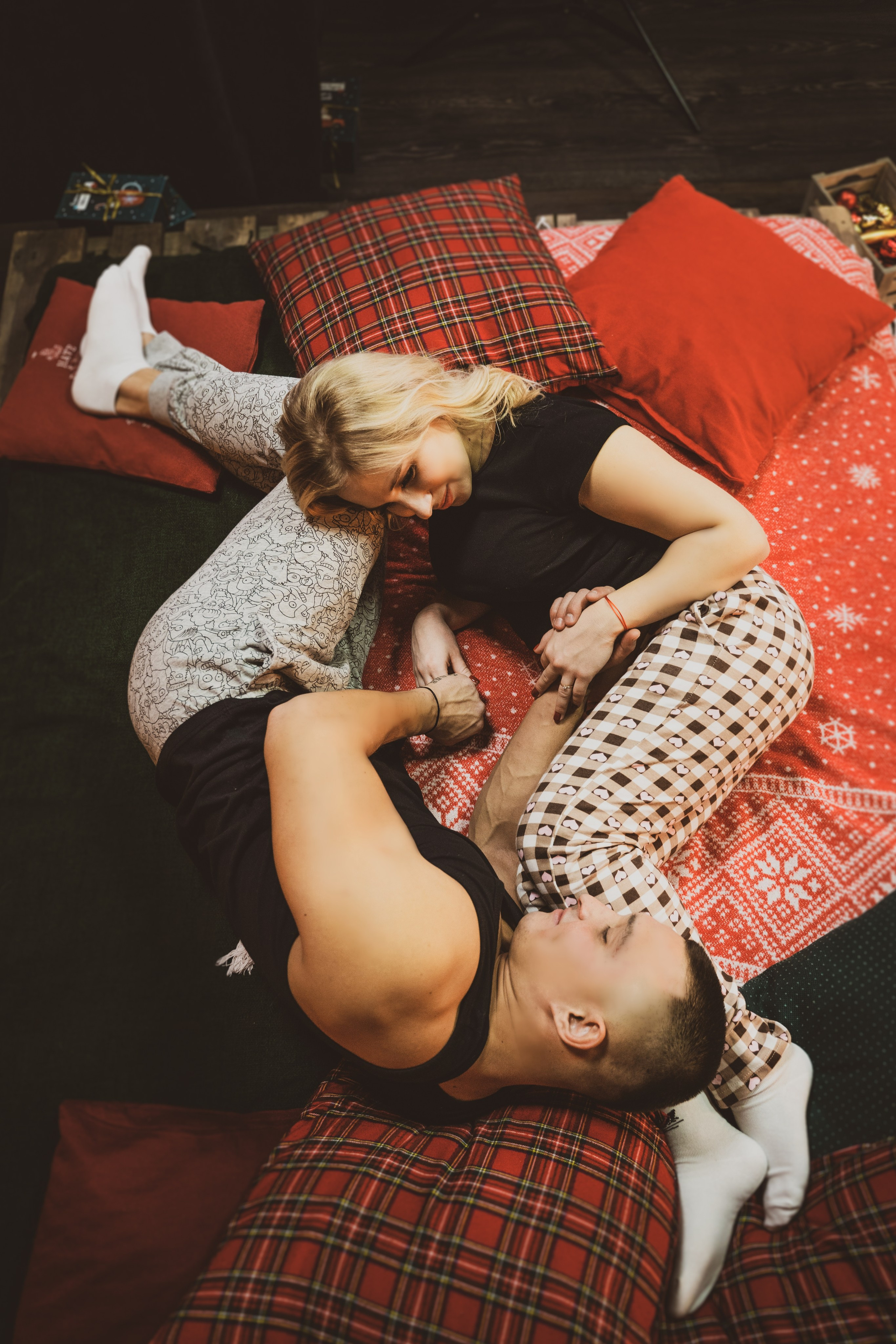 Новогодняя фотосессия беременности в студии. Анна и Кирилл. Свадебный и репортажный фотограф в Уфе| Осетрова Ольга