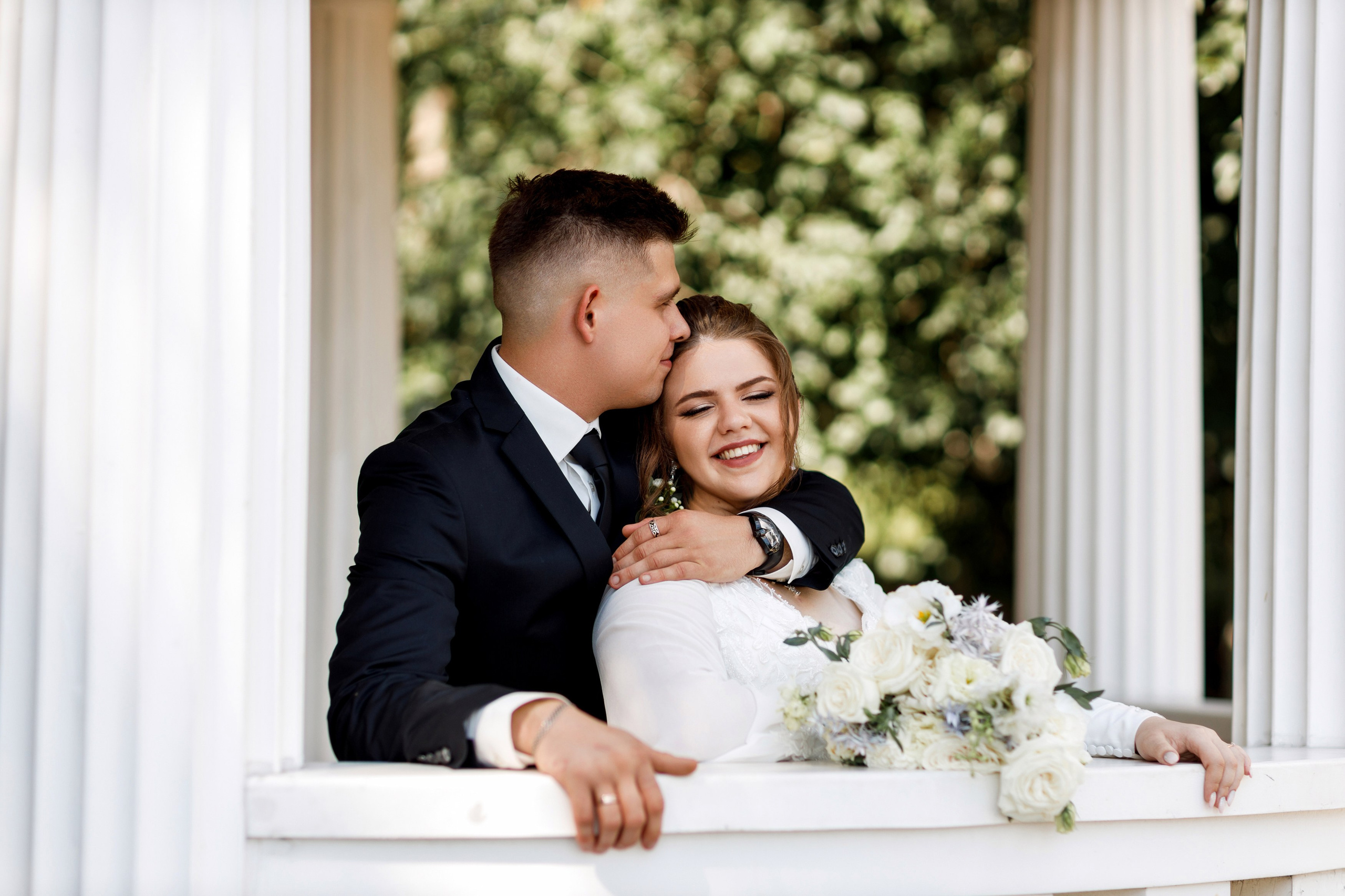 Михаил и Виктория. Дорогой друг! Приветствую тебя на моем сайте!