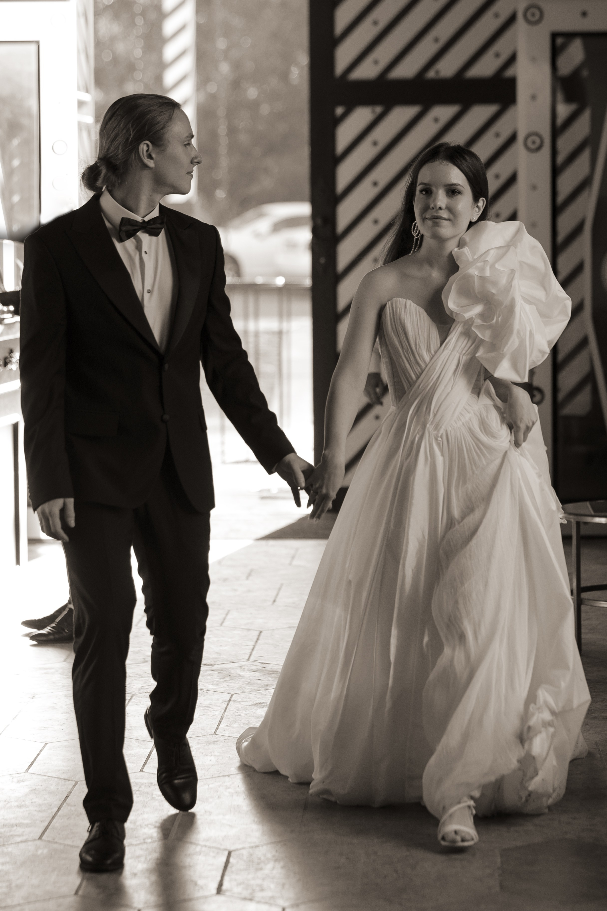 Артем и Анастасия: свадьба с танцами в замке. @dariazphoto свадебный фотограф