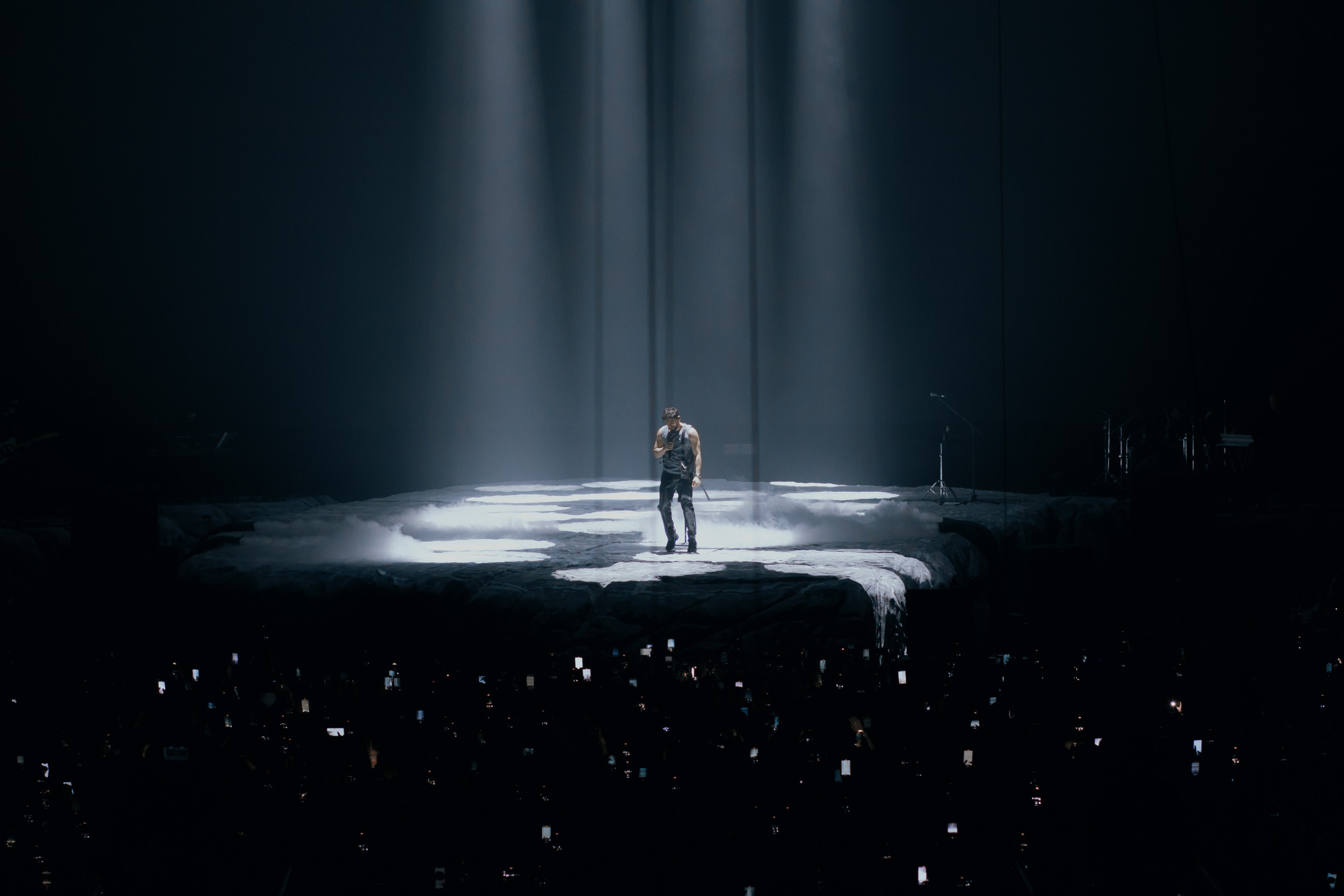 Концерт JONY. Фотограф в Москве