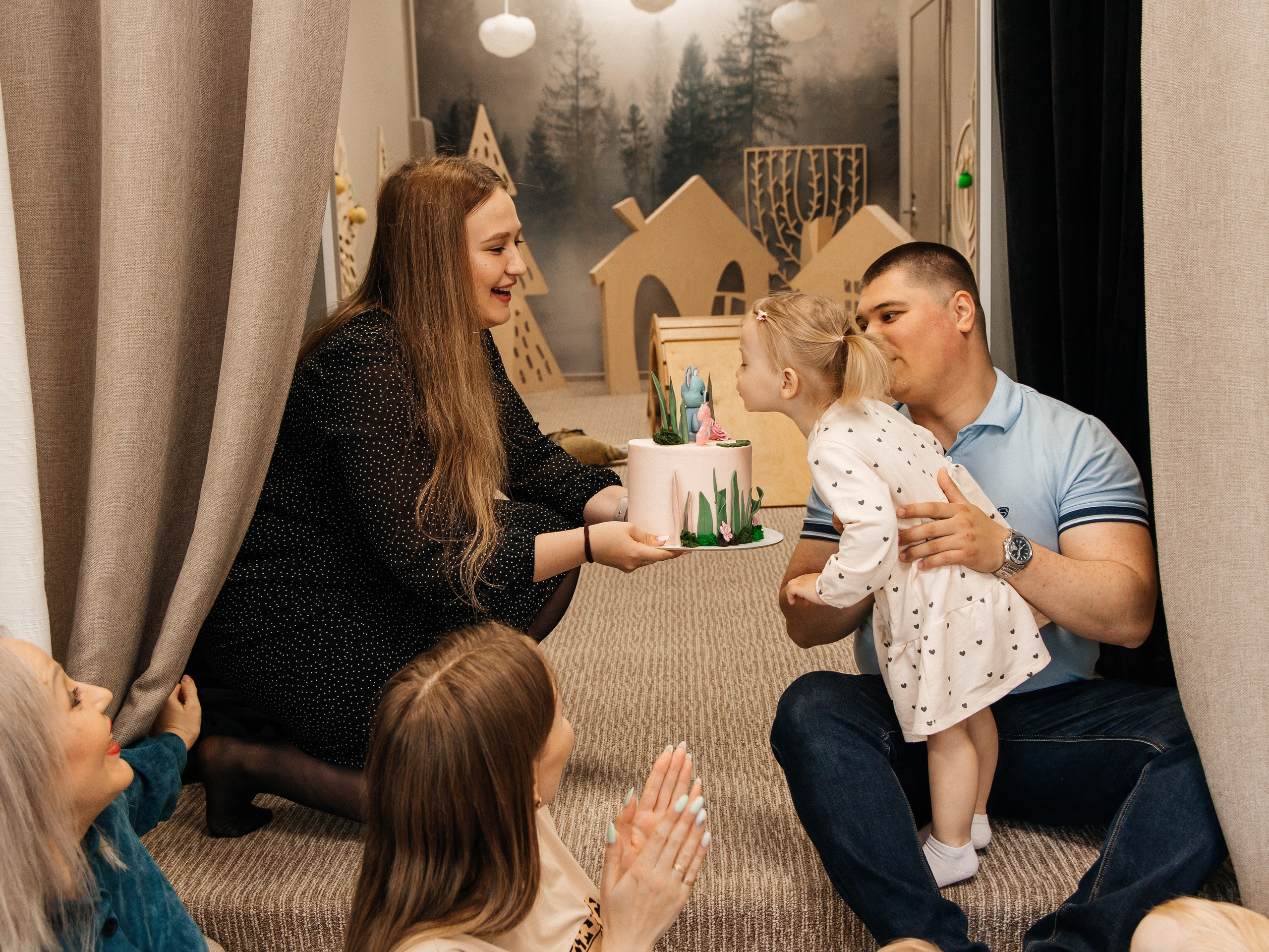 Детская комната «Василисины сказки»|День рождения Варвары. Свадебный фотограф Челябинск Зиненко Виктория