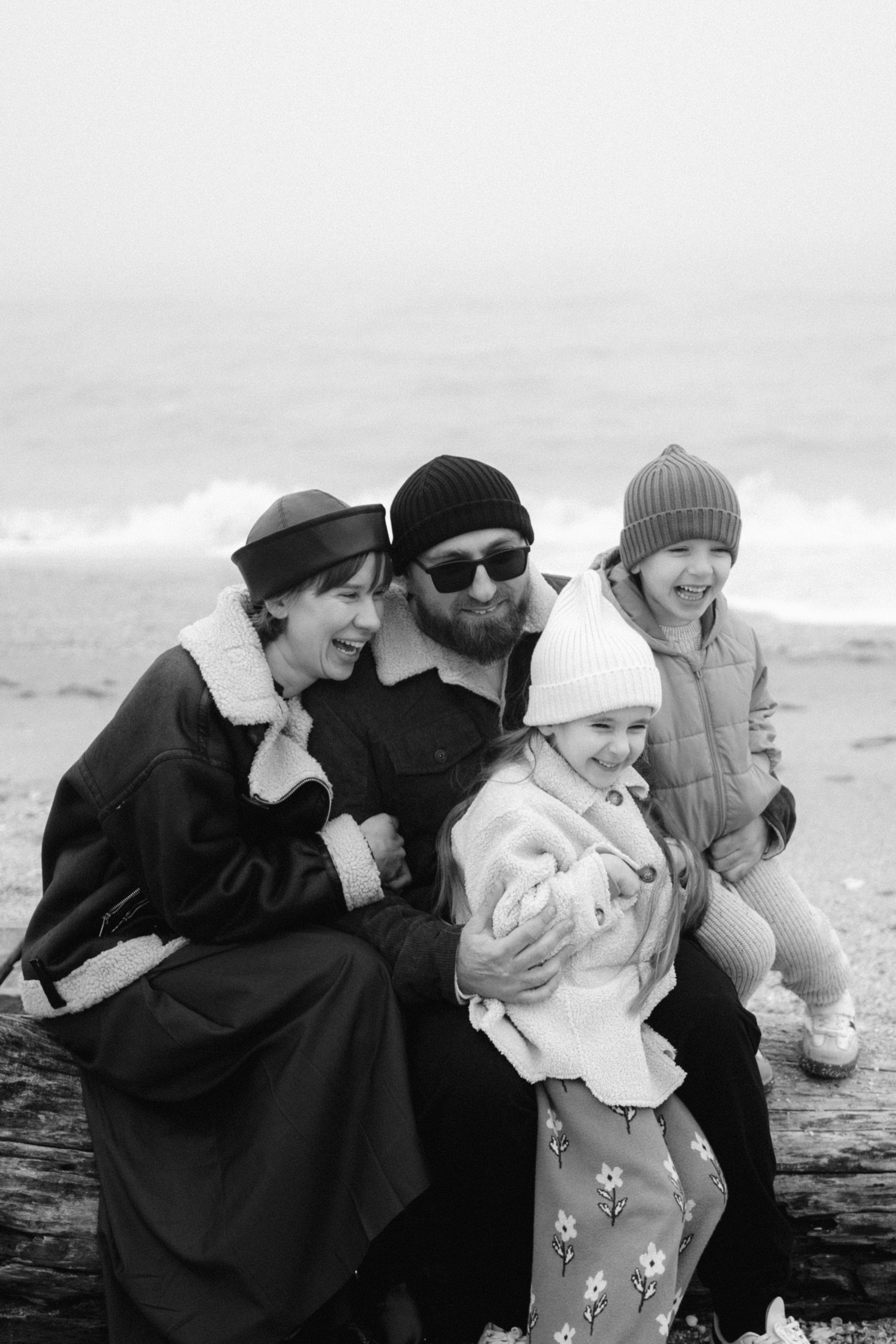 Твои, Мои, Наши