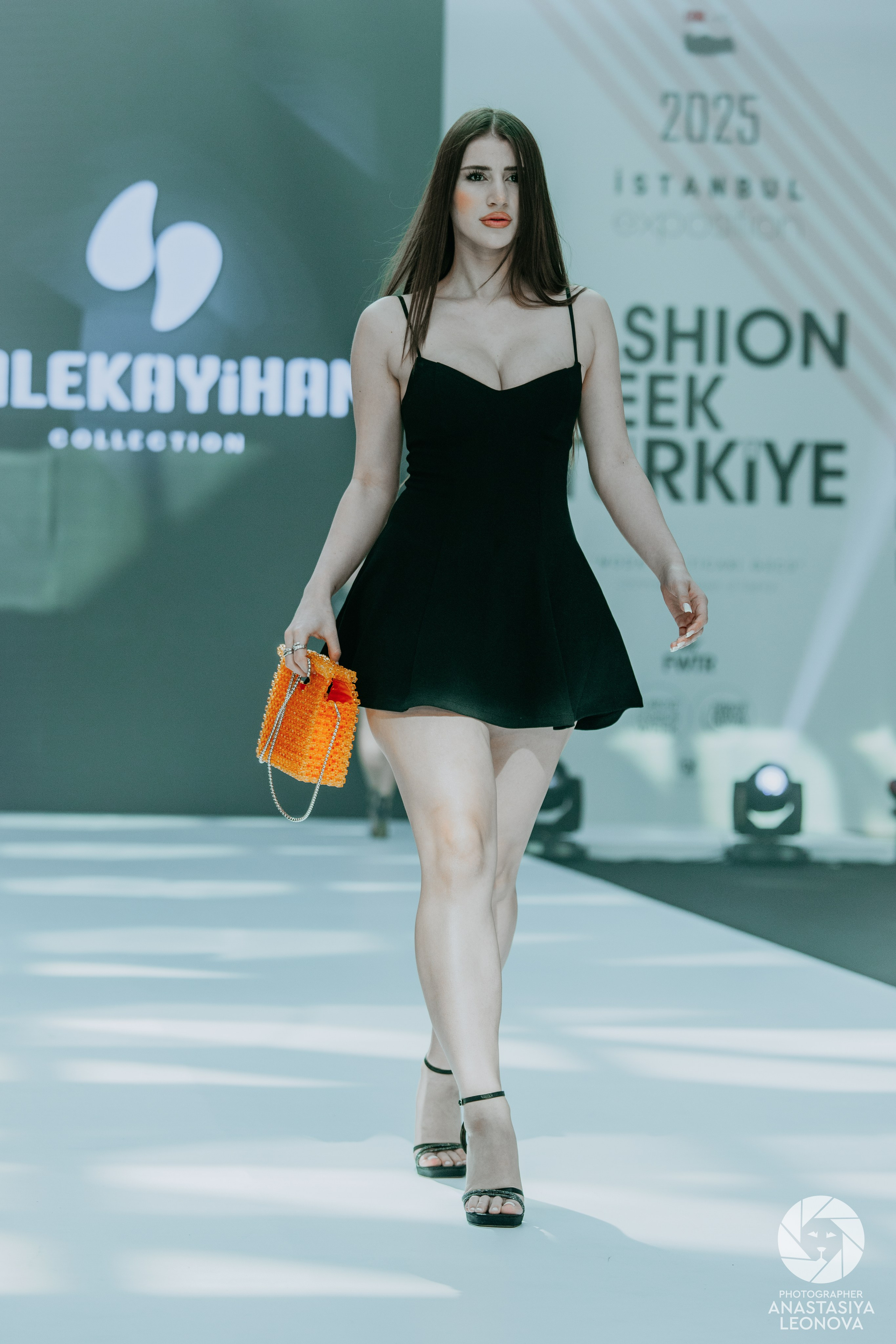 Fashion Week Türkiye [spring, 2025]. Anastasia Leonowa