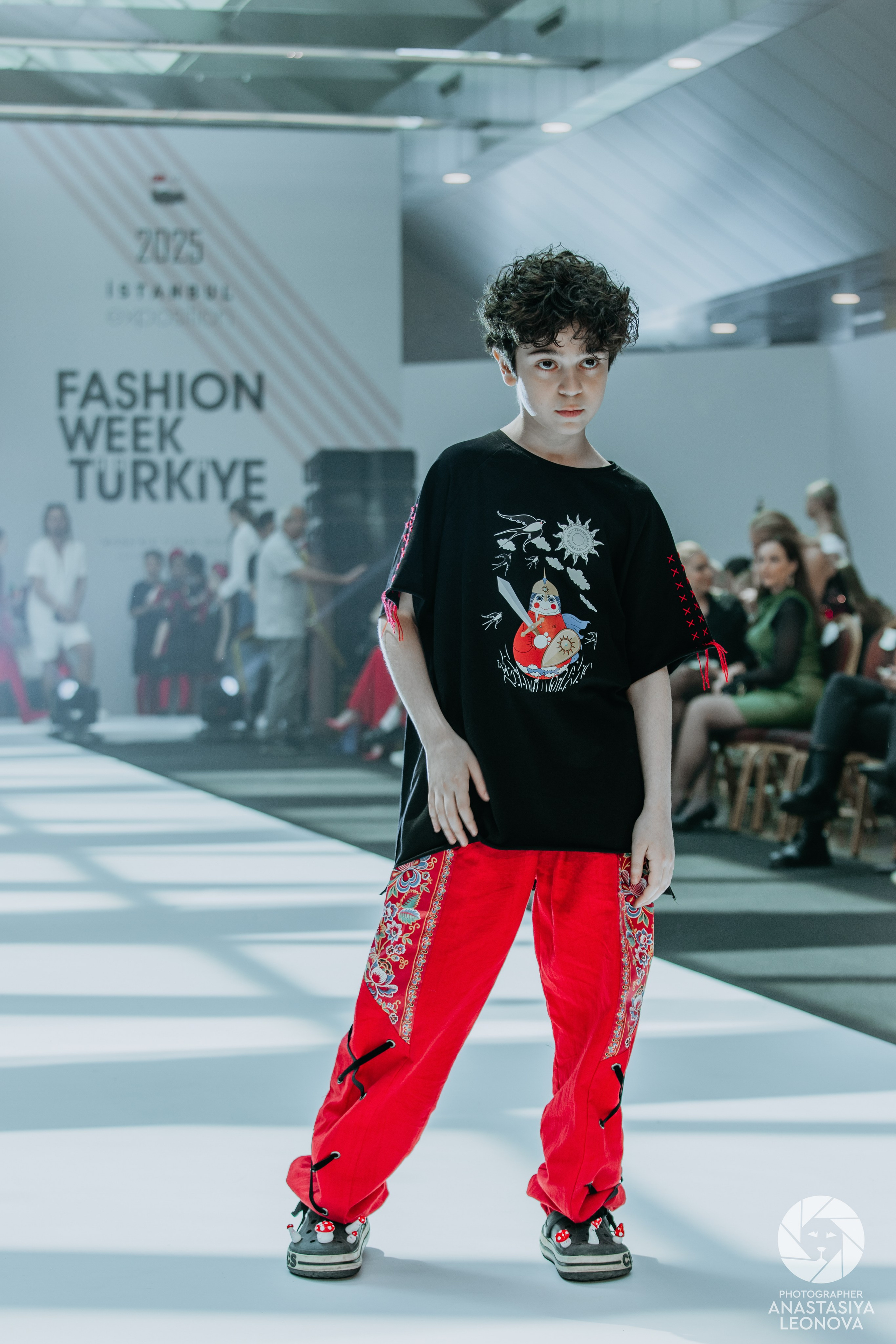 Fashion Week Türkiye [spring, 2025]. Anastasia Leonowa