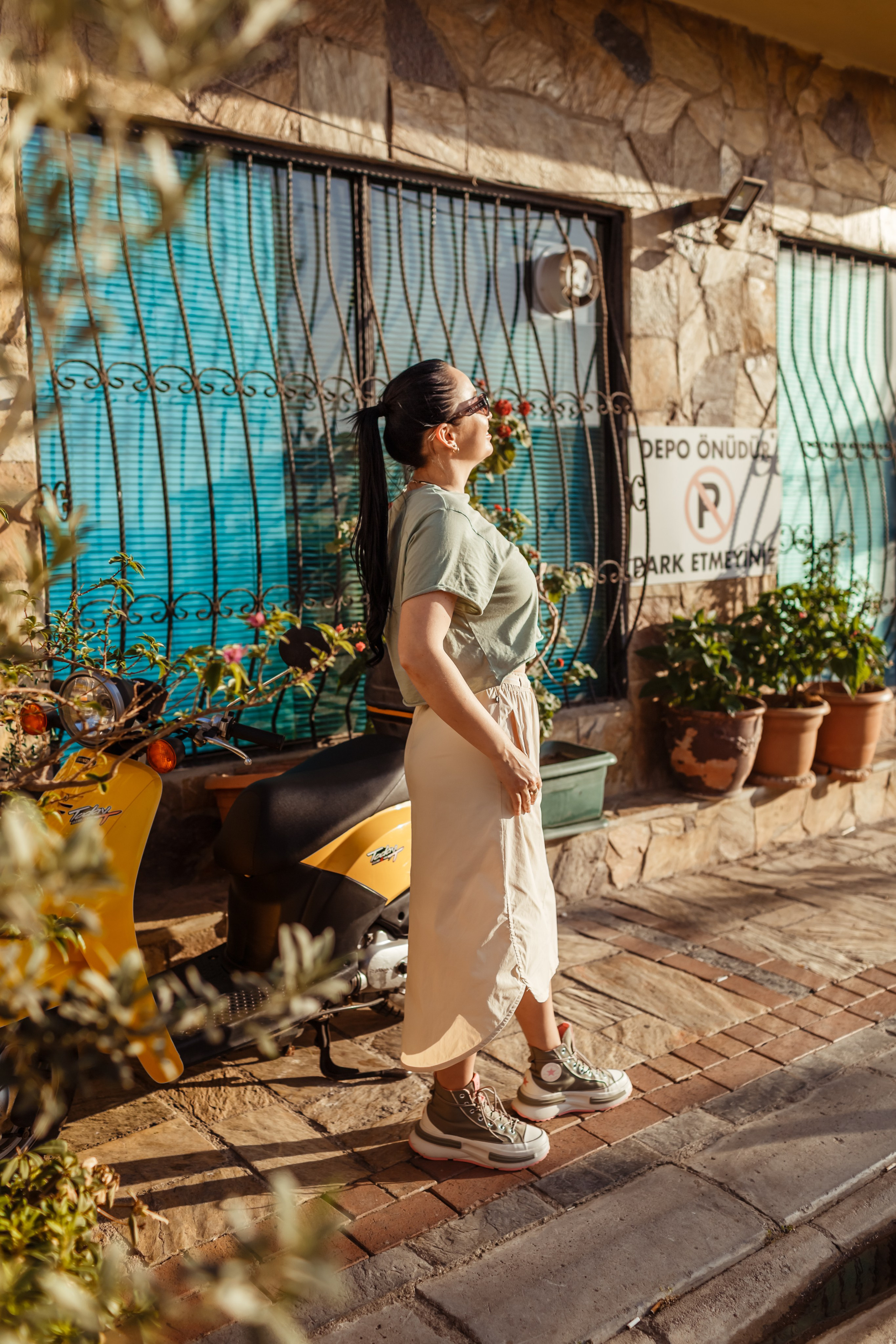 In old Izmir. Professional family and children’s photographer in Izmir Irina Eron