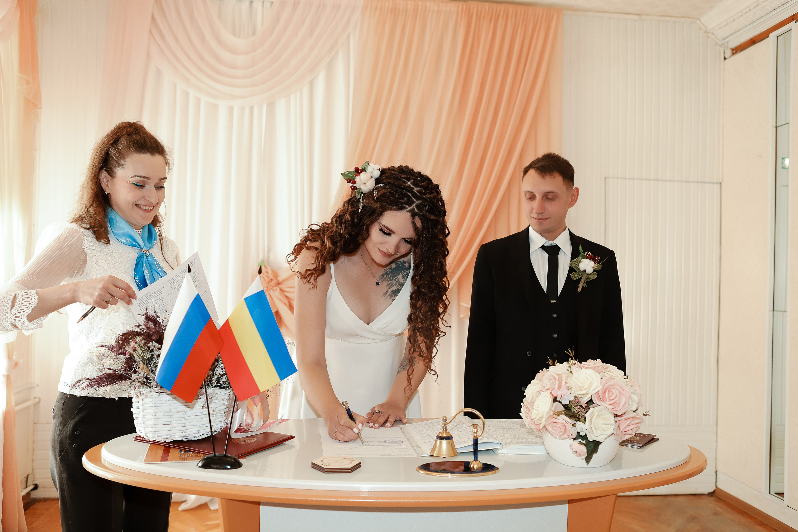 Дарья и Александр. Свадебный фотограф Евгения Фролова г. Каменск-Шахтинский, Донецк, Ростов