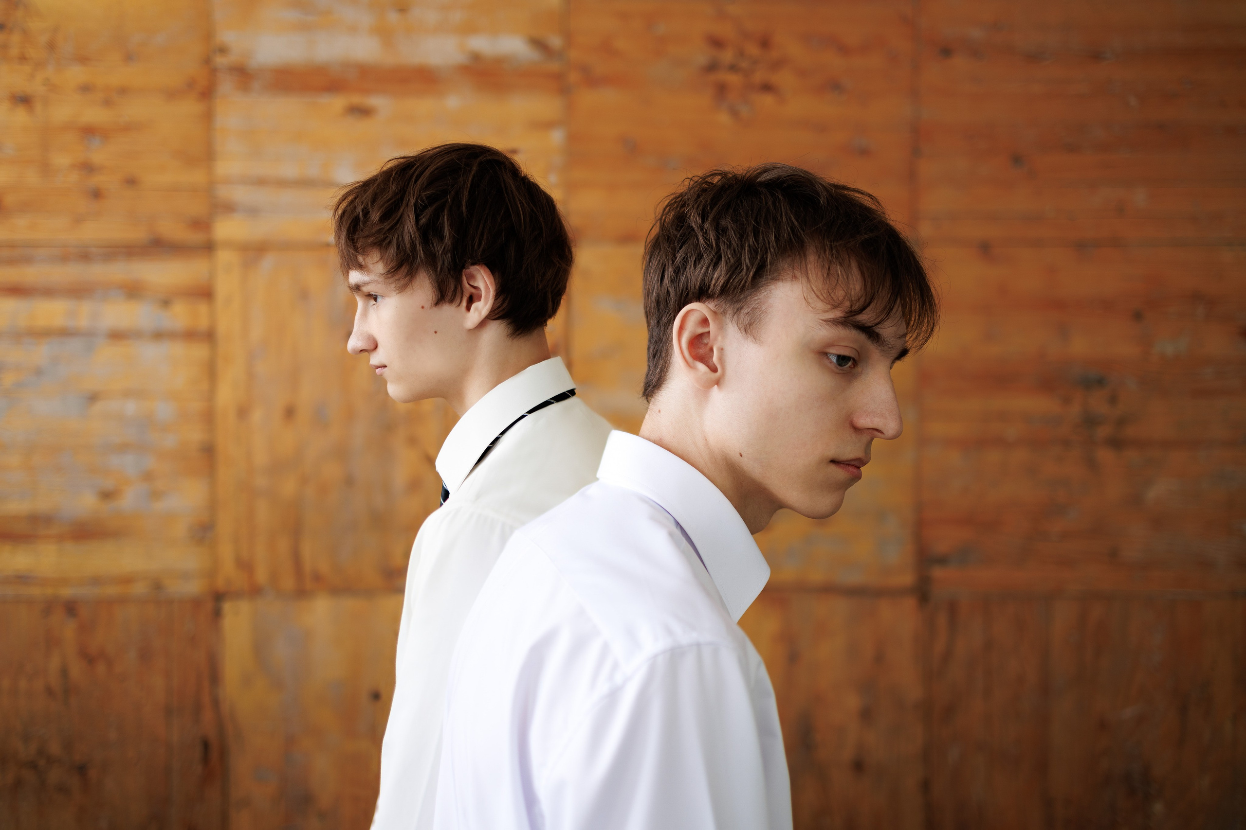 Позы для школьной фотосессии. Фотограф Медногорск Кувандык Оксана Шерехода свадебные, семейные, индивидуальные, школьные фотосессии. Печать фотоальбомов