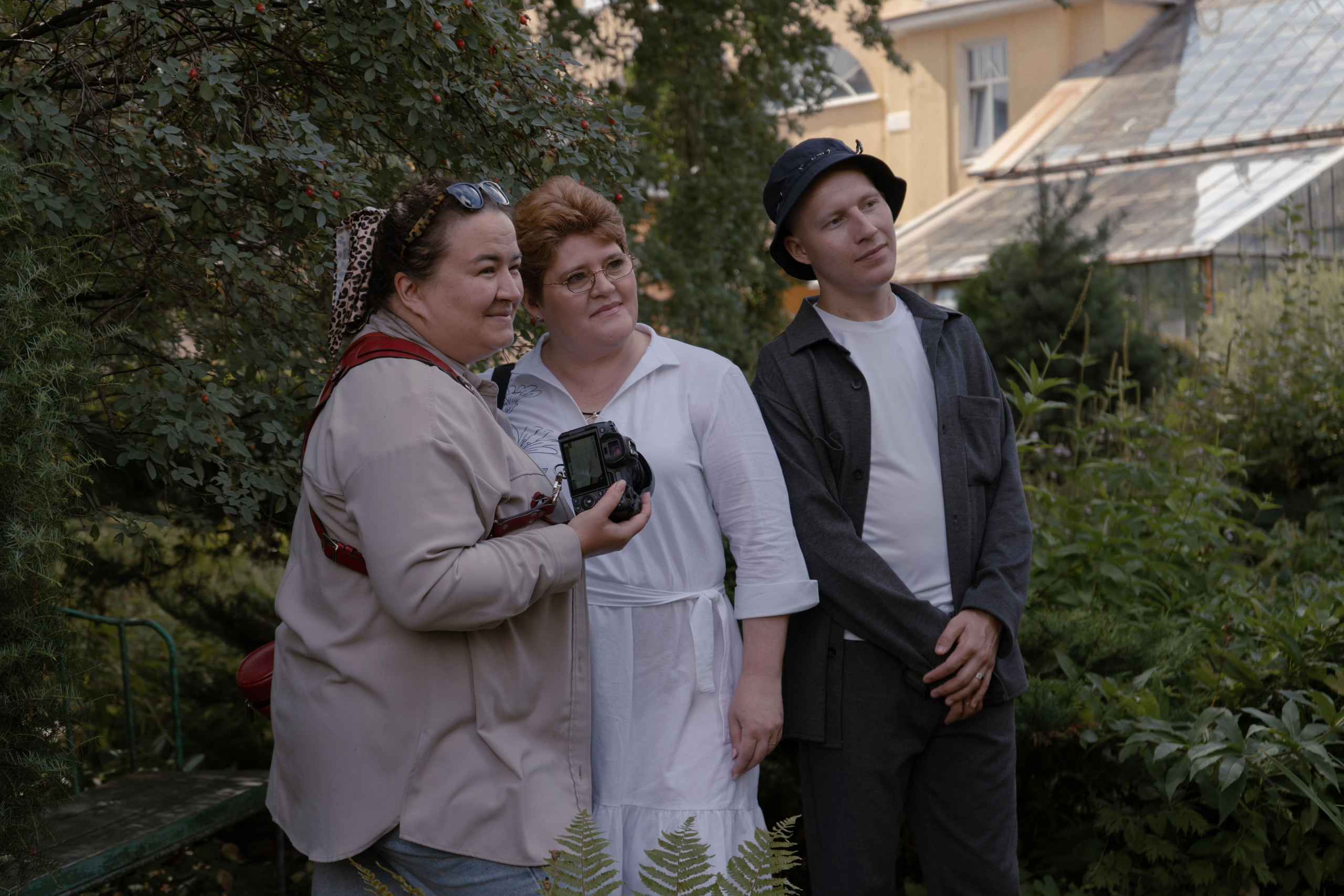 Бэкстейдж фотосессии подопечных фонда Адвита и их семей. Юля Мурашова портретный и документальный фотограф