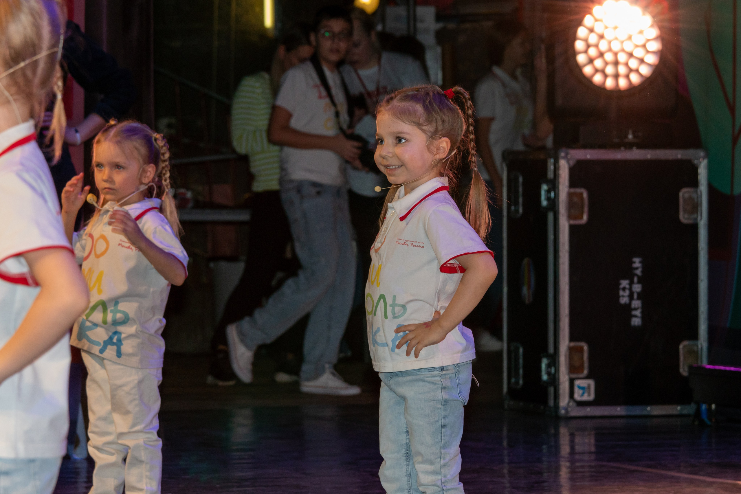 Съёмка концерта для Домисольки, большой концертный зал Космос. «Студия DRONAVT`s» — видеосъёмка и фотография г. Москва