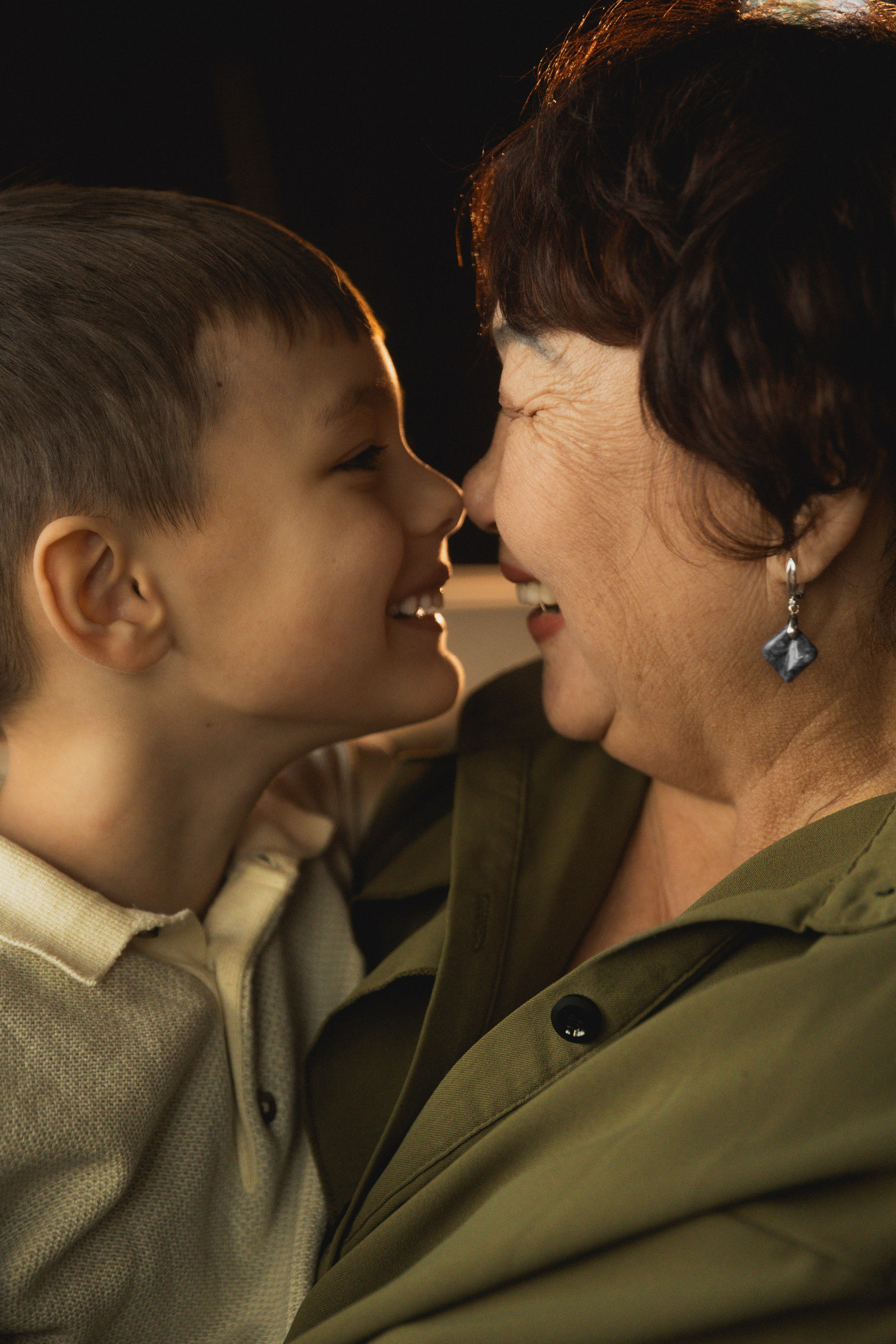 Бабушка и внук. Семейный и свадебный фотограф Лилия Матонина | Ангарск, Иркутск, Усолье-Сибирское, Байкал (Листвянка, Ольхон), Иркутская область