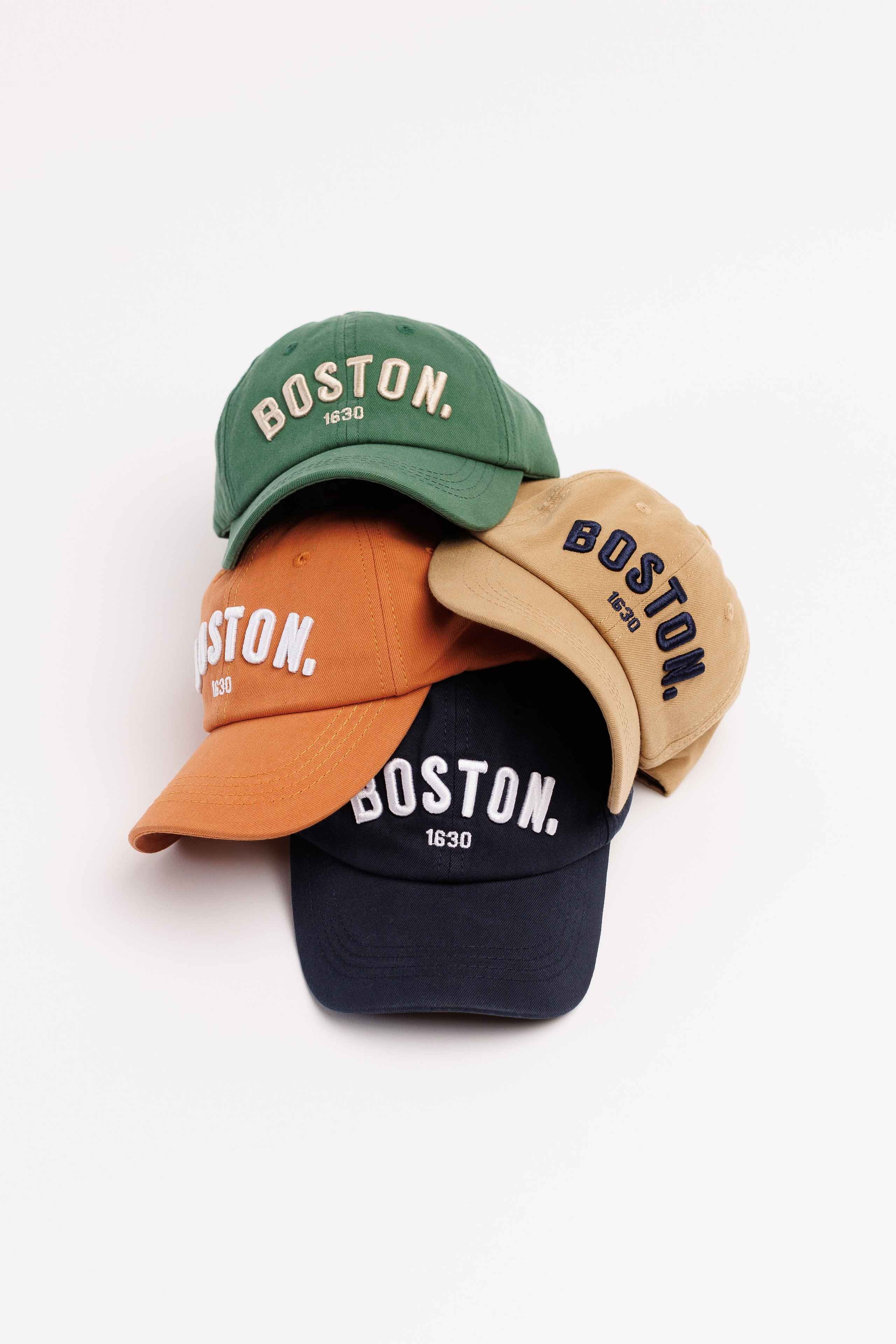 Предметка бейсболки и панамы. Семейный фотограф Екатерина Шустрова Москва и Одинцово