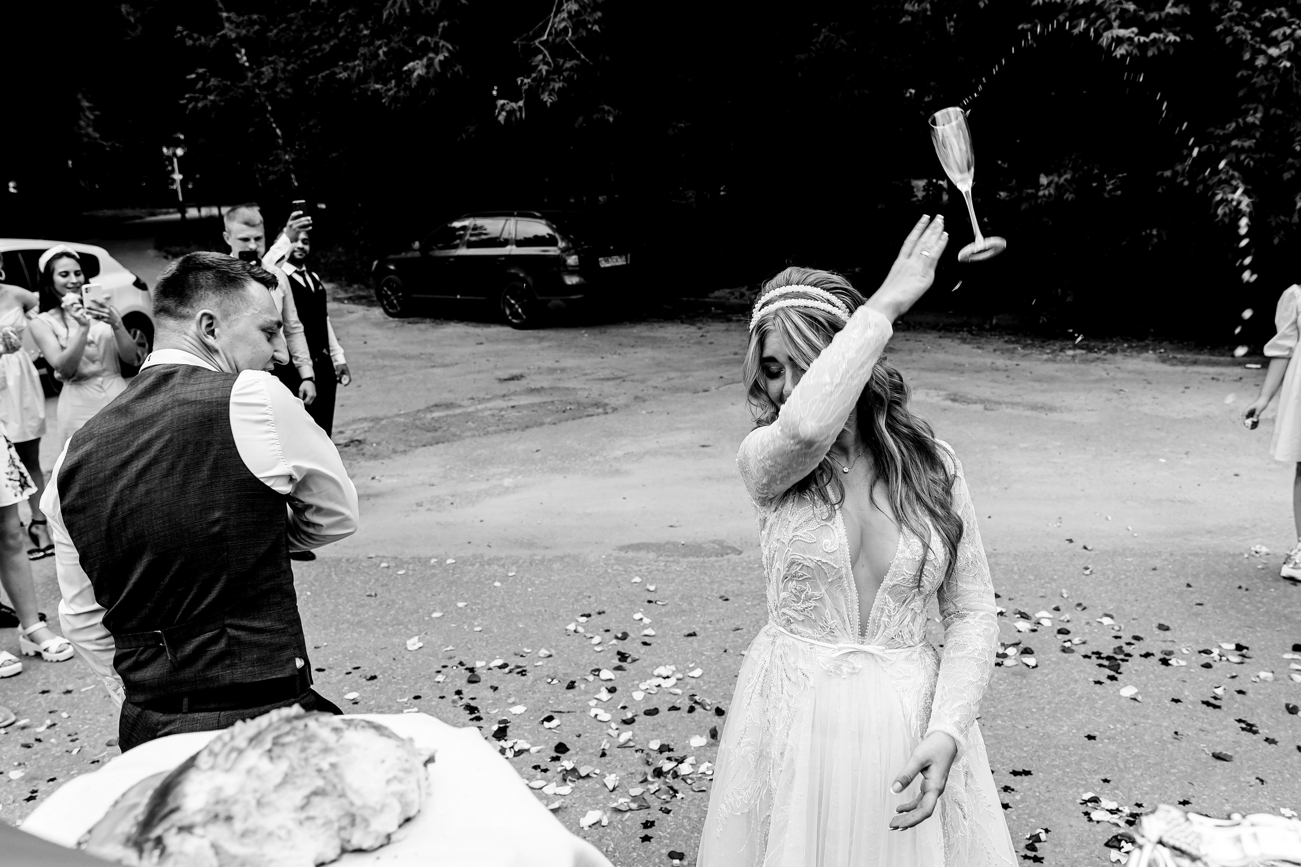 Черно-белая серия свадебного дня Николая и Валерии. Свадебный фотограф Колесников Антон