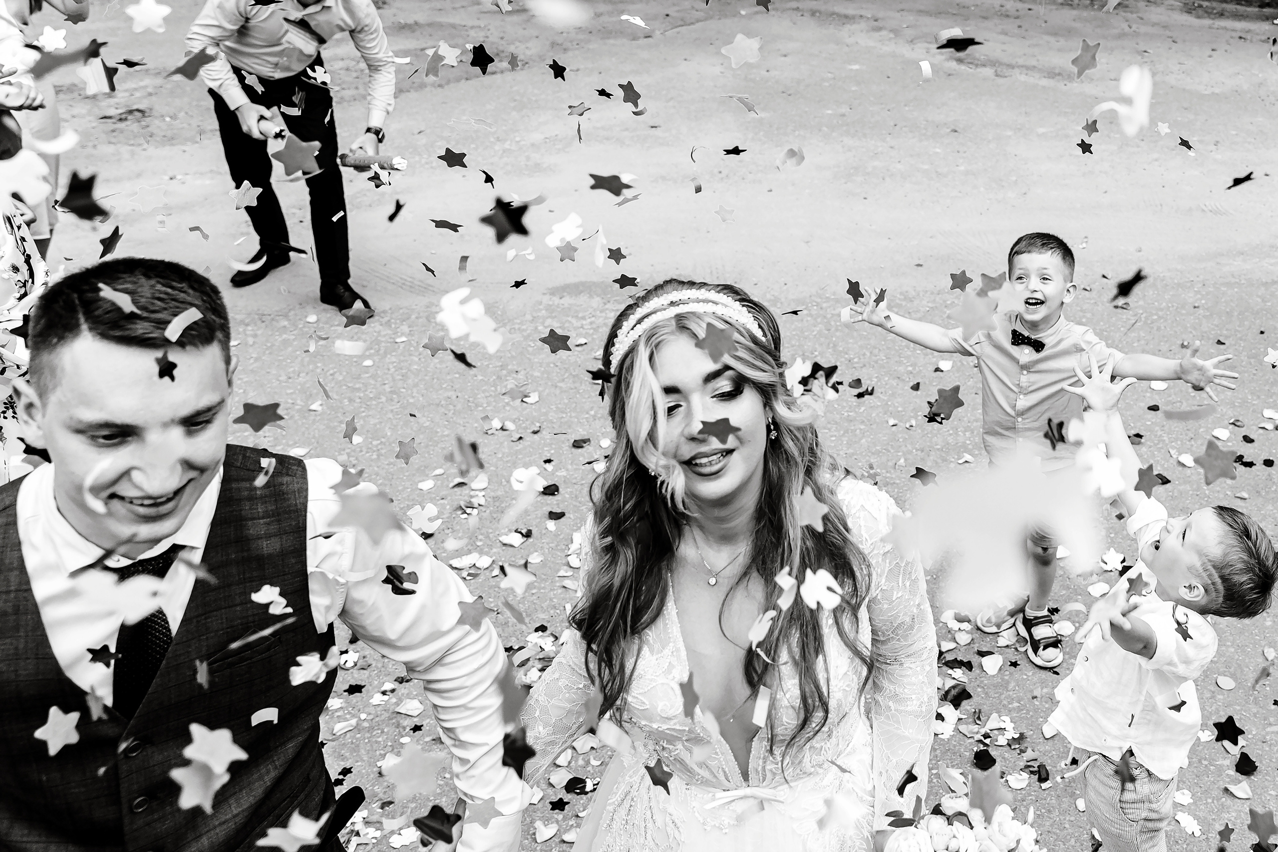 Черно-белая серия свадебного дня Николая и Валерии. Свадебный фотограф Колесников Антон