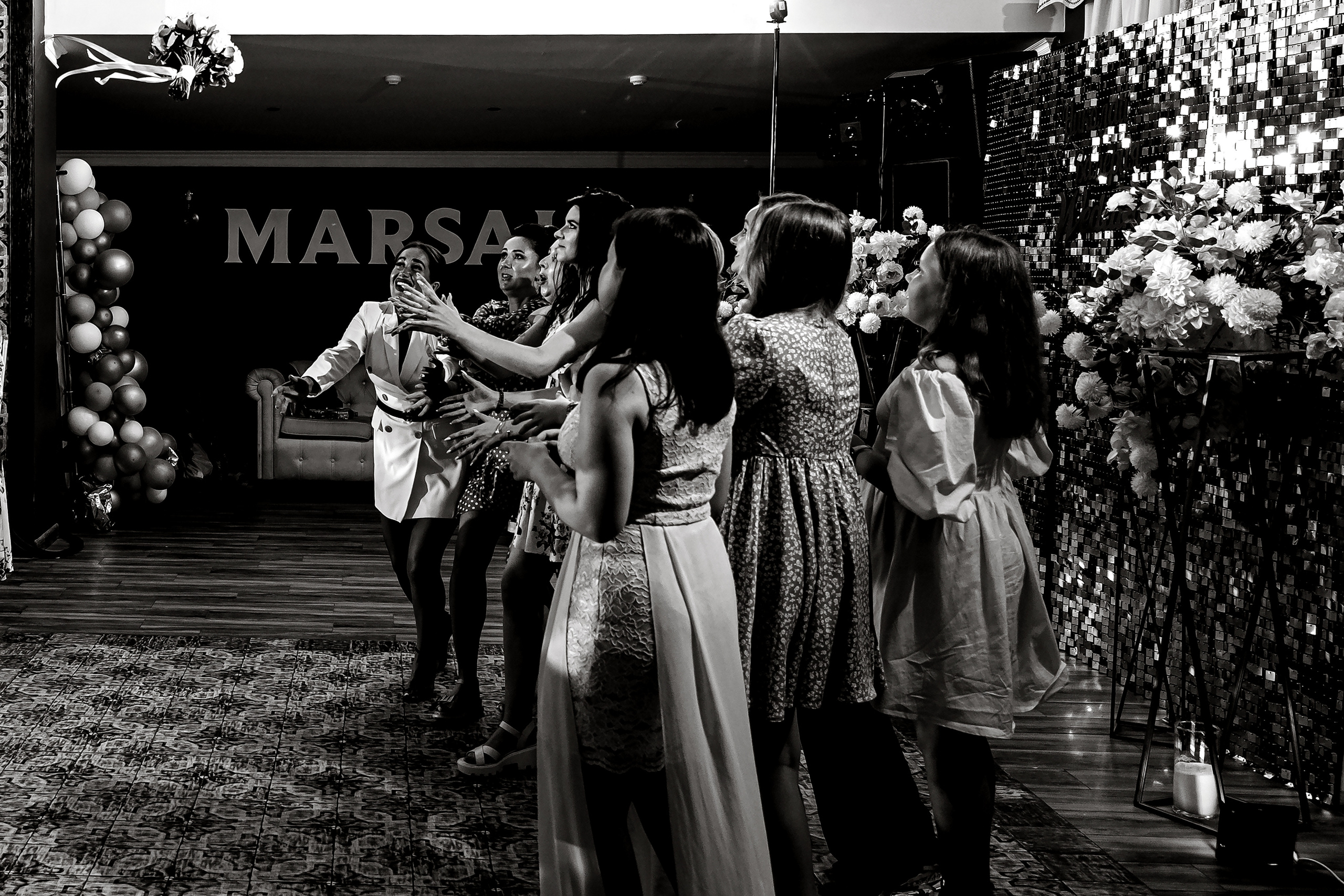 Черно-белая серия свадебного дня Николая и Валерии. Свадебный фотограф Колесников Антон