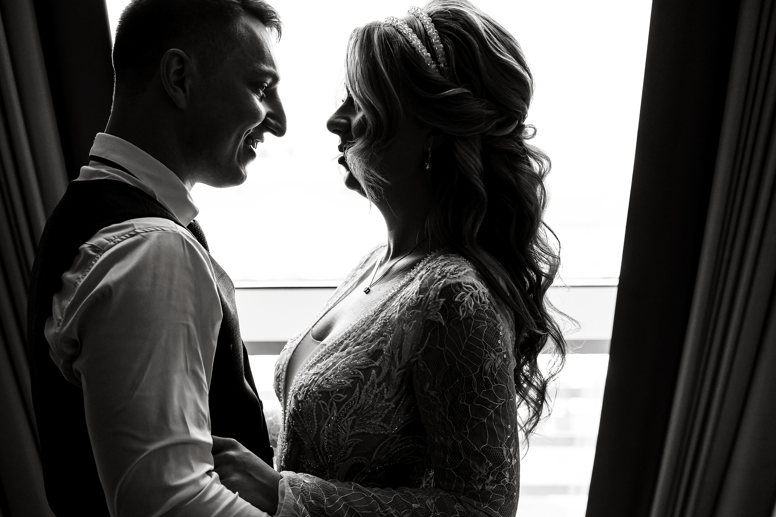 Черно-белая серия свадебного дня Николая и Валерии. Свадебный фотограф Колесников Антон