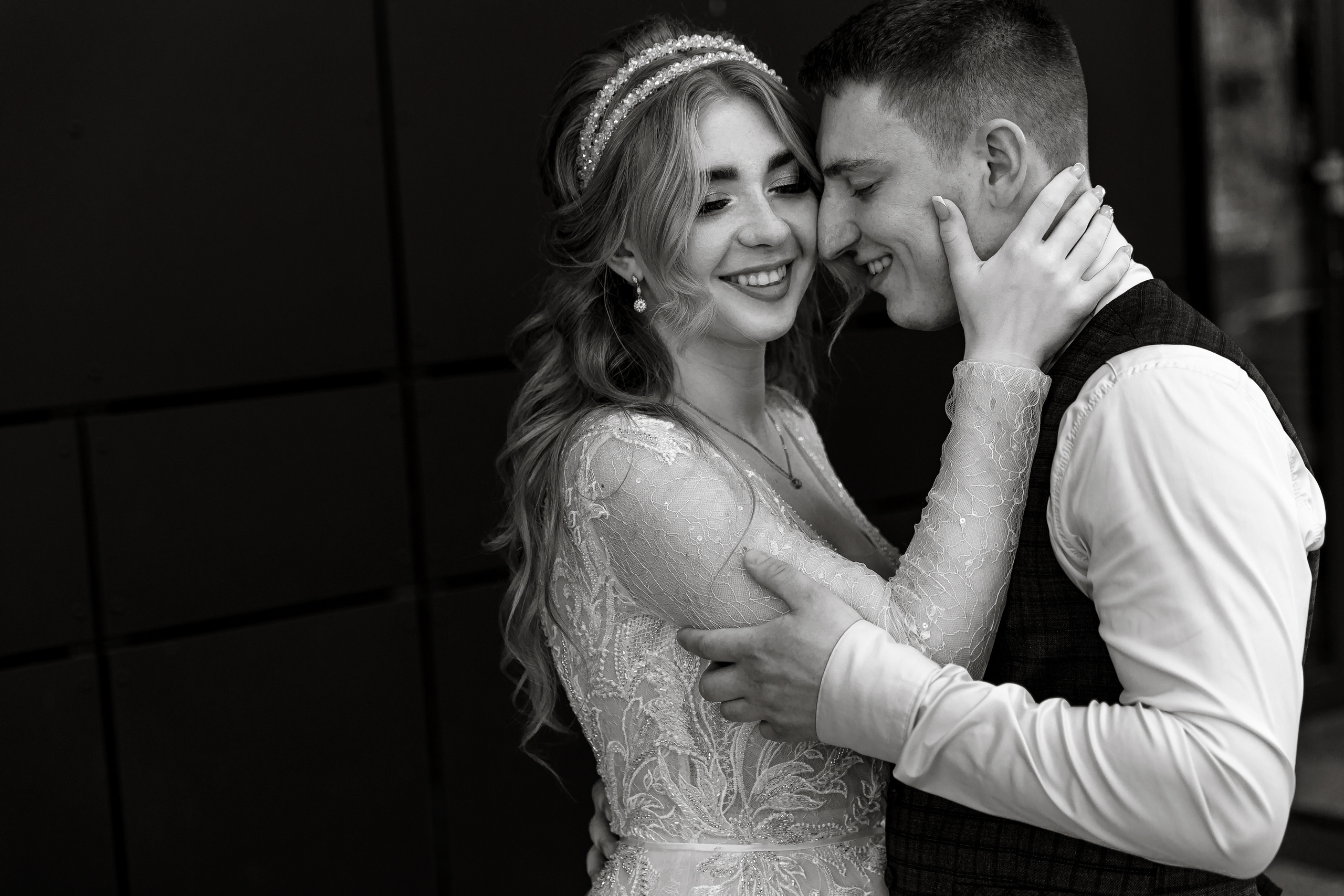 Черно-белая серия свадебного дня Николая и Валерии. Свадебный фотограф Колесников Антон