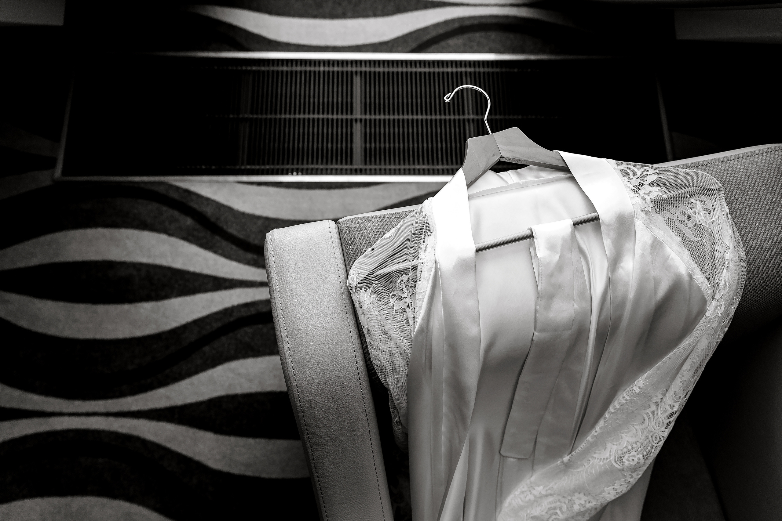 Черно-белая серия свадебного дня Николая и Валерии. Свадебный фотограф Колесников Антон