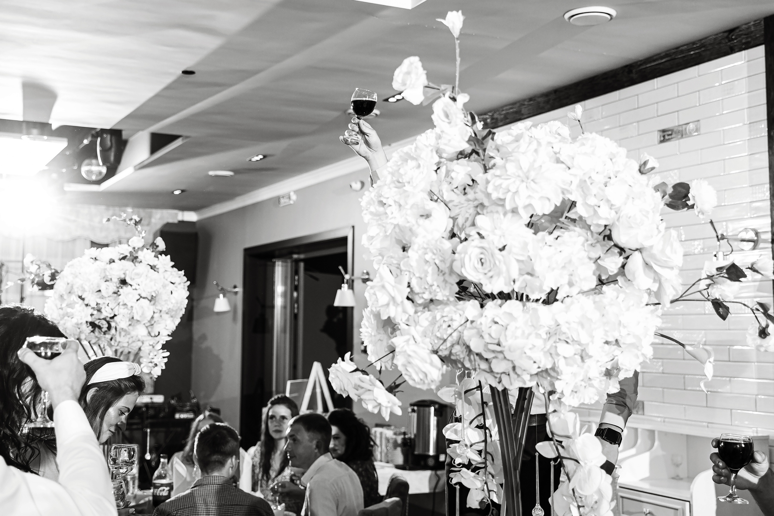 Черно-белая серия свадебного дня Николая и Валерии. Свадебный фотограф Колесников Антон