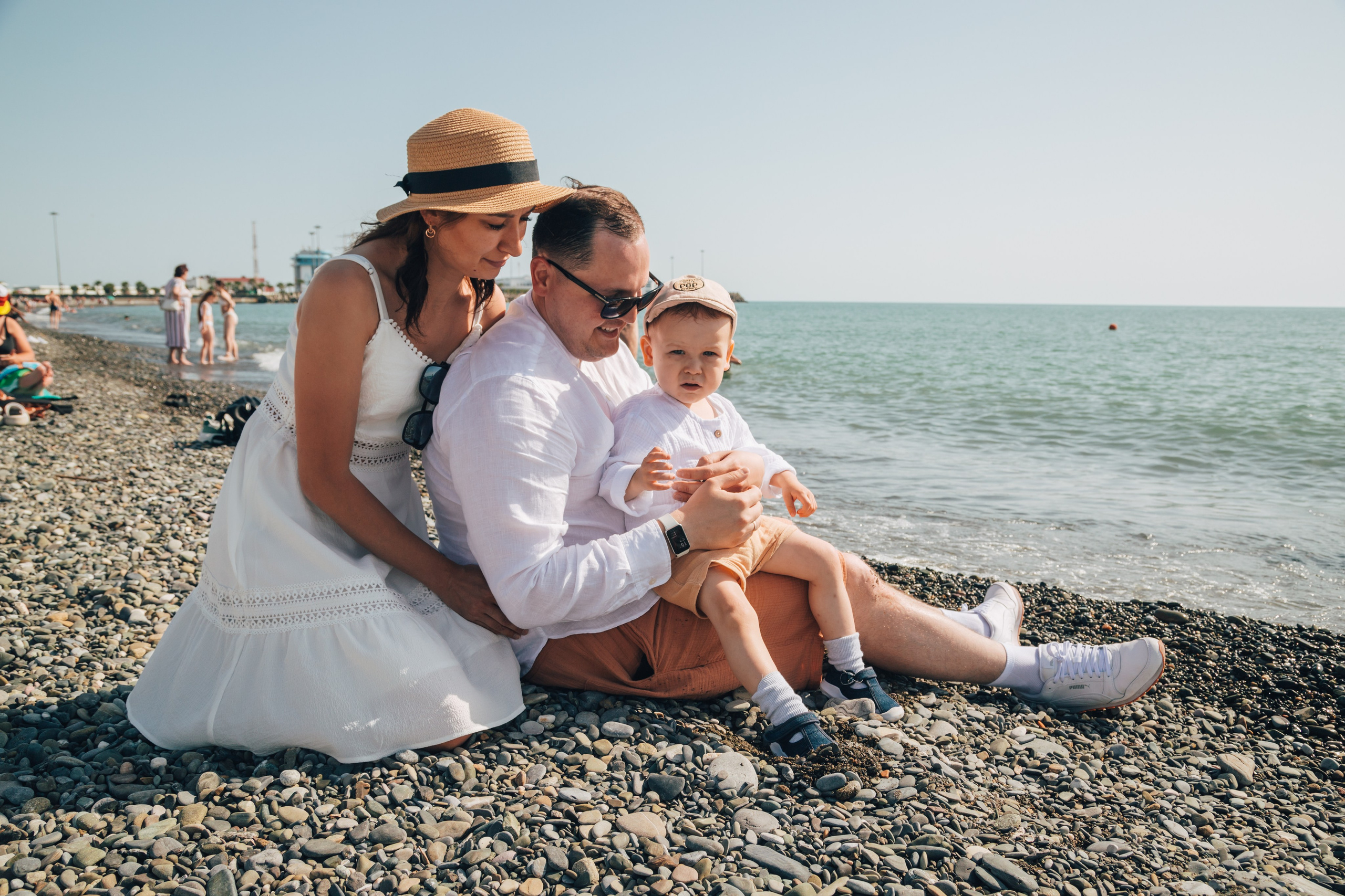 Дима, Ляйсан и Миша на Ривьере (Май 2025 г.). Фотограф Сочи, Адлер, Красная Поляна — Вероника Радченко