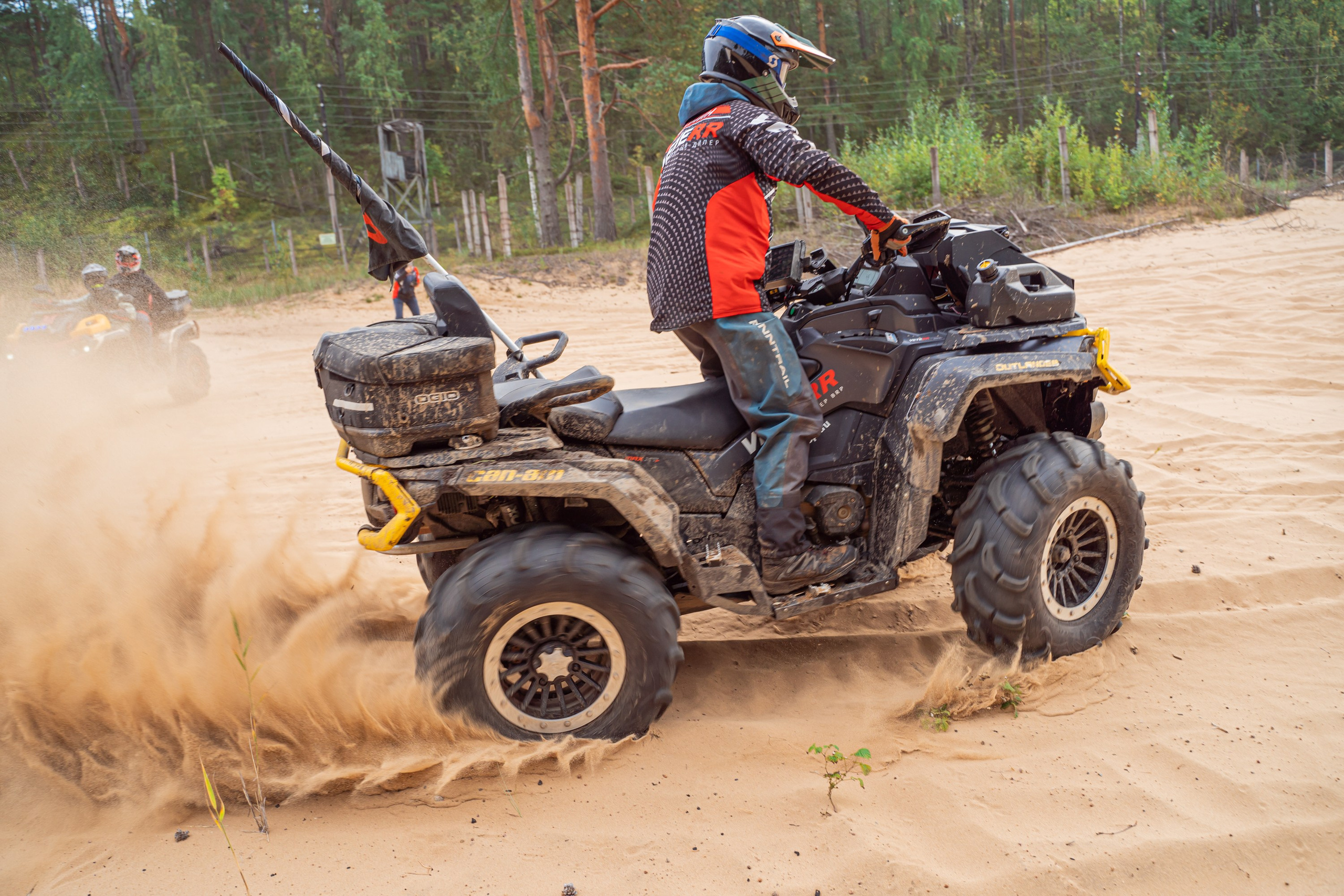 Квадровыезд —спортивный репортаж в Ленинградской области. Свадебный, семейный, портретный, репортажный фотограф в Санкт-Петербурге