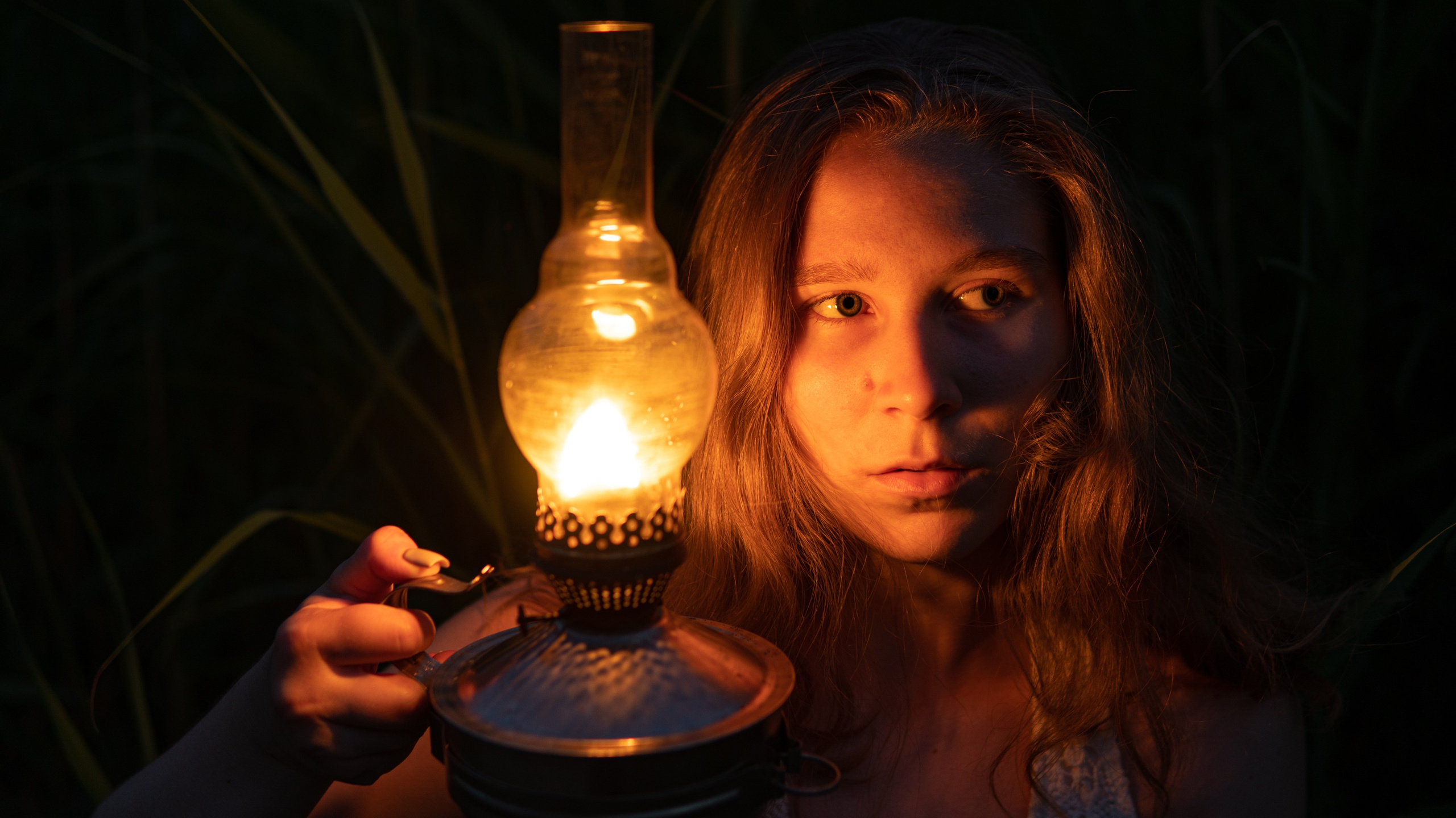 У реки. Творческий и репортажный фотограф в Москве Клим Долгов