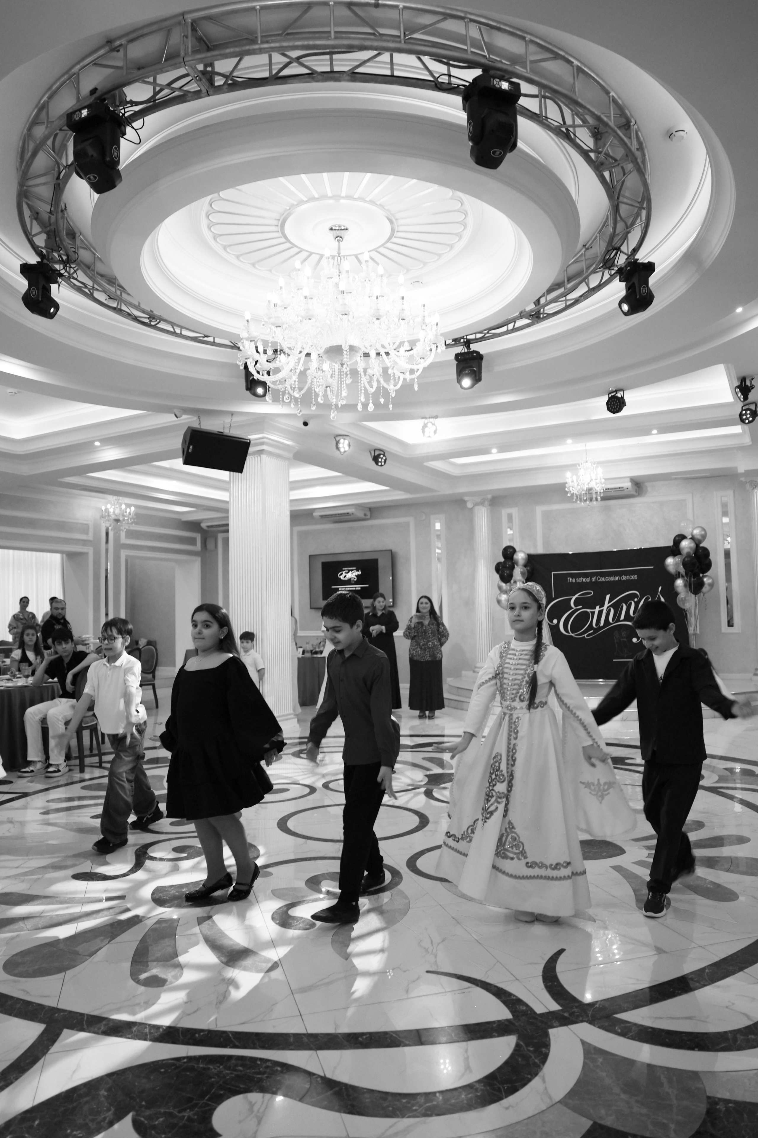 Мероприятия в ресторане. Женский фотограф в Москве Камила Бакаева
