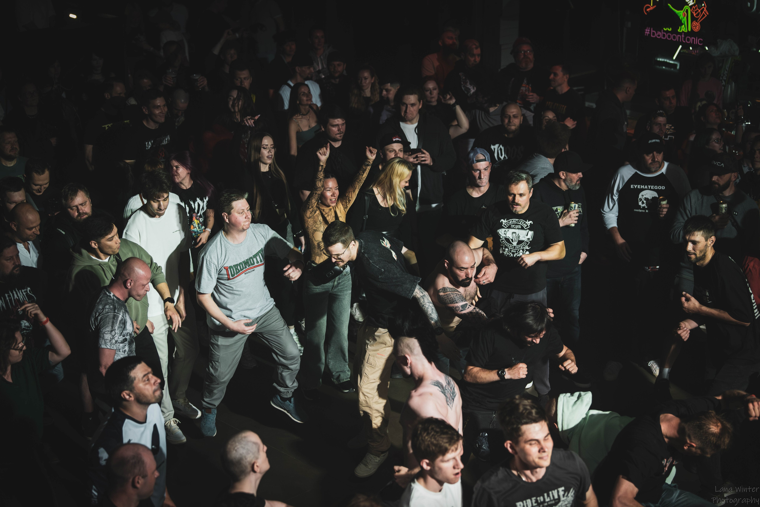 7000$ (29 июня 2025 года, Москва, клуб Урбан). Фотограф Светлана Блинова, Москва и Московская область