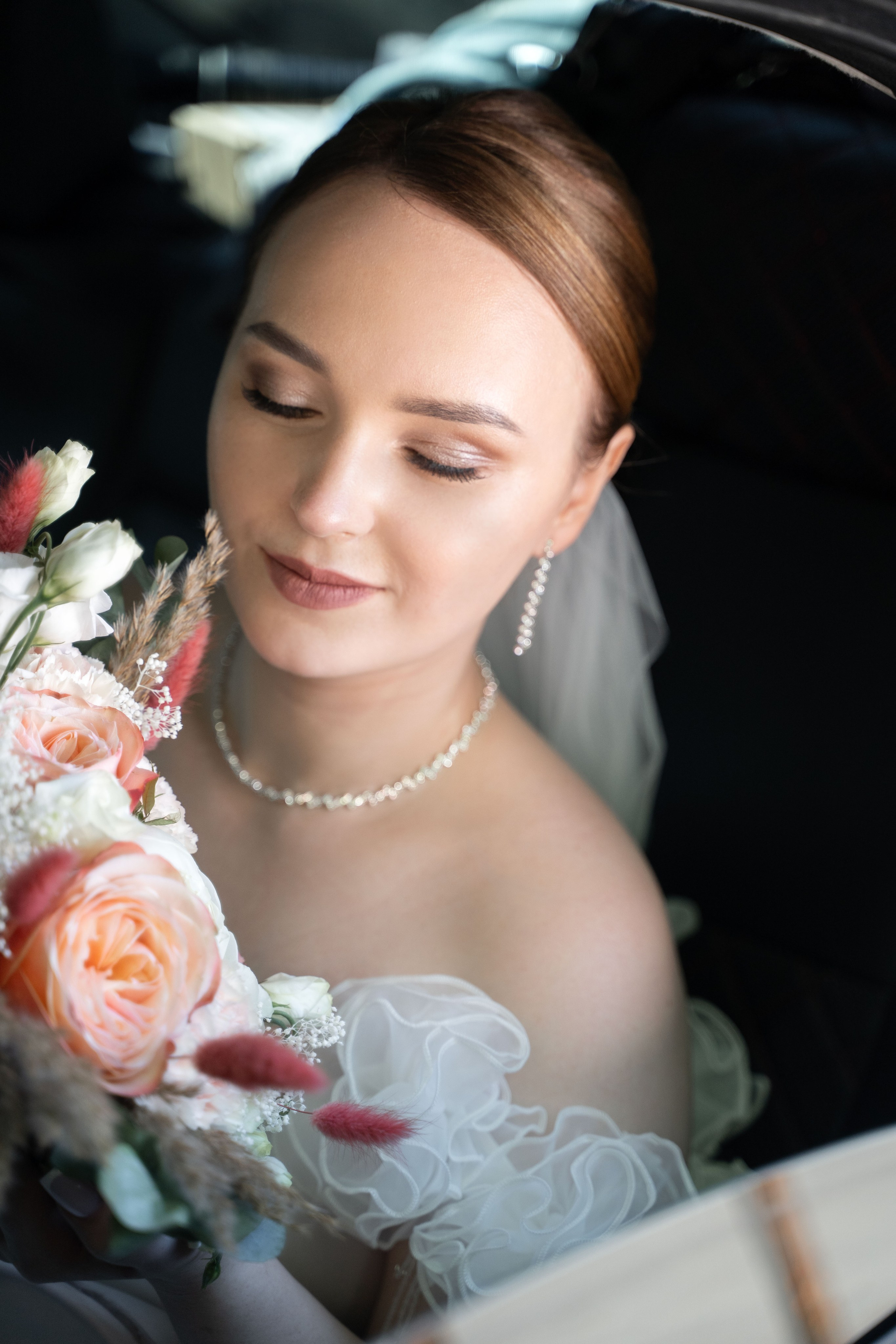 Арина и Даниил (г. Курск, Роща невест). Фотограф Вера Зверуго в Орле