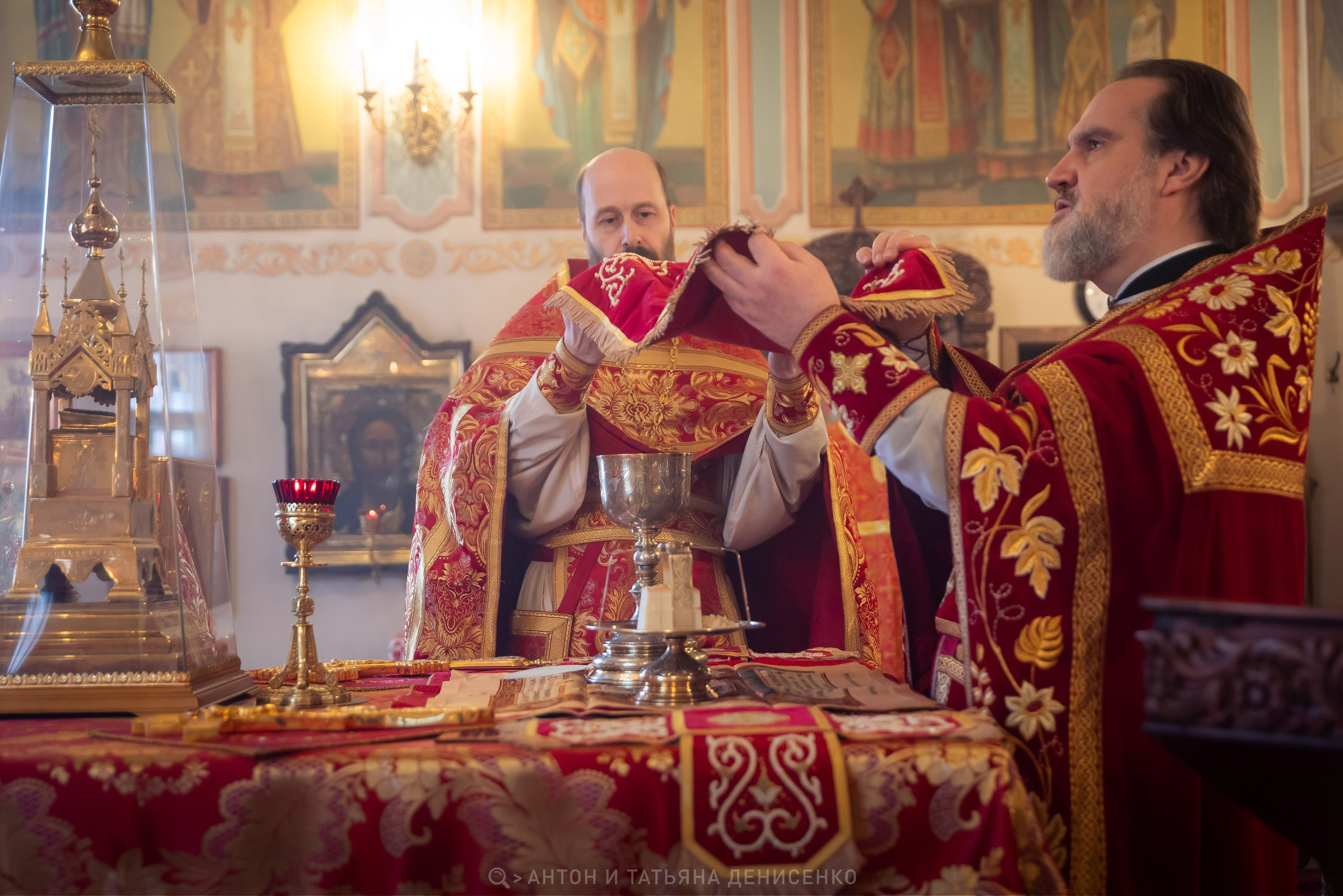 Храм Преображения Господня в Богородском. Антипасха. Антон и Татьяна Денисенко — В храме