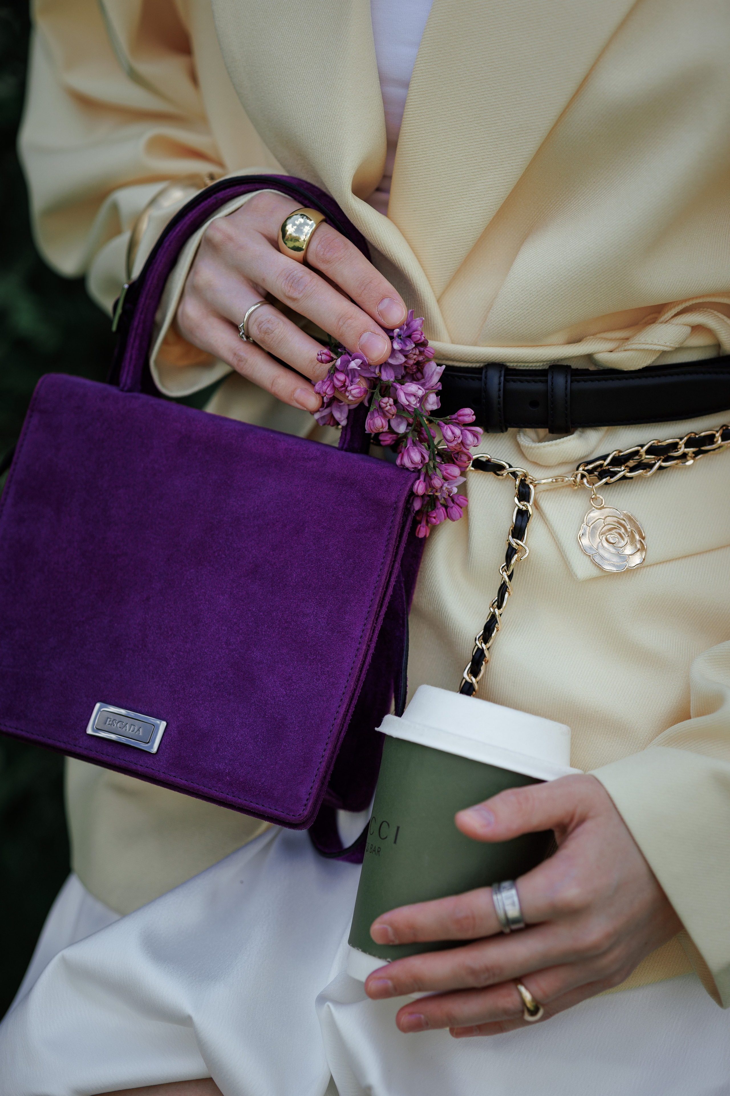 Прогулка в сиреневом саду. Фотограф в Москве Мухина Ирина